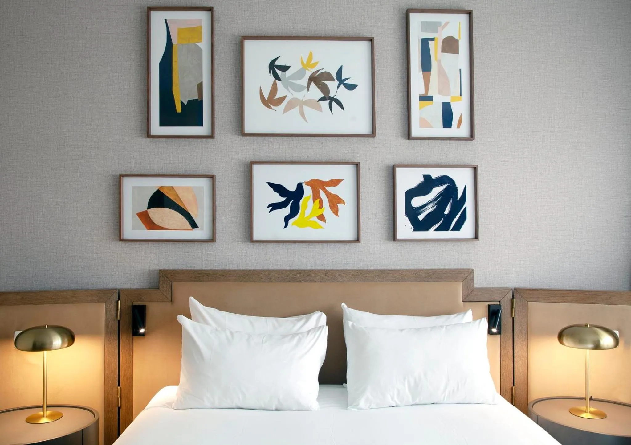 Photo of the whole room, Bed in voco Madrid - Las Tablas by IHG