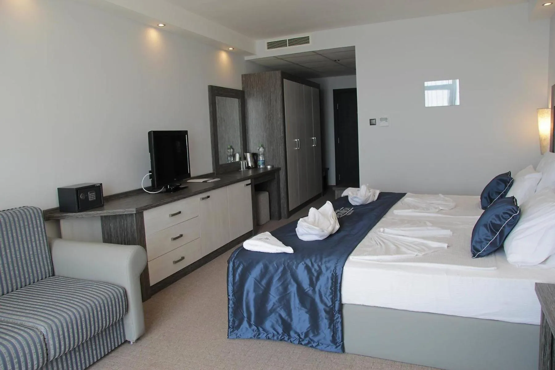 Photo of the whole room, Bed in Moonlight Hotel - All Inclusive