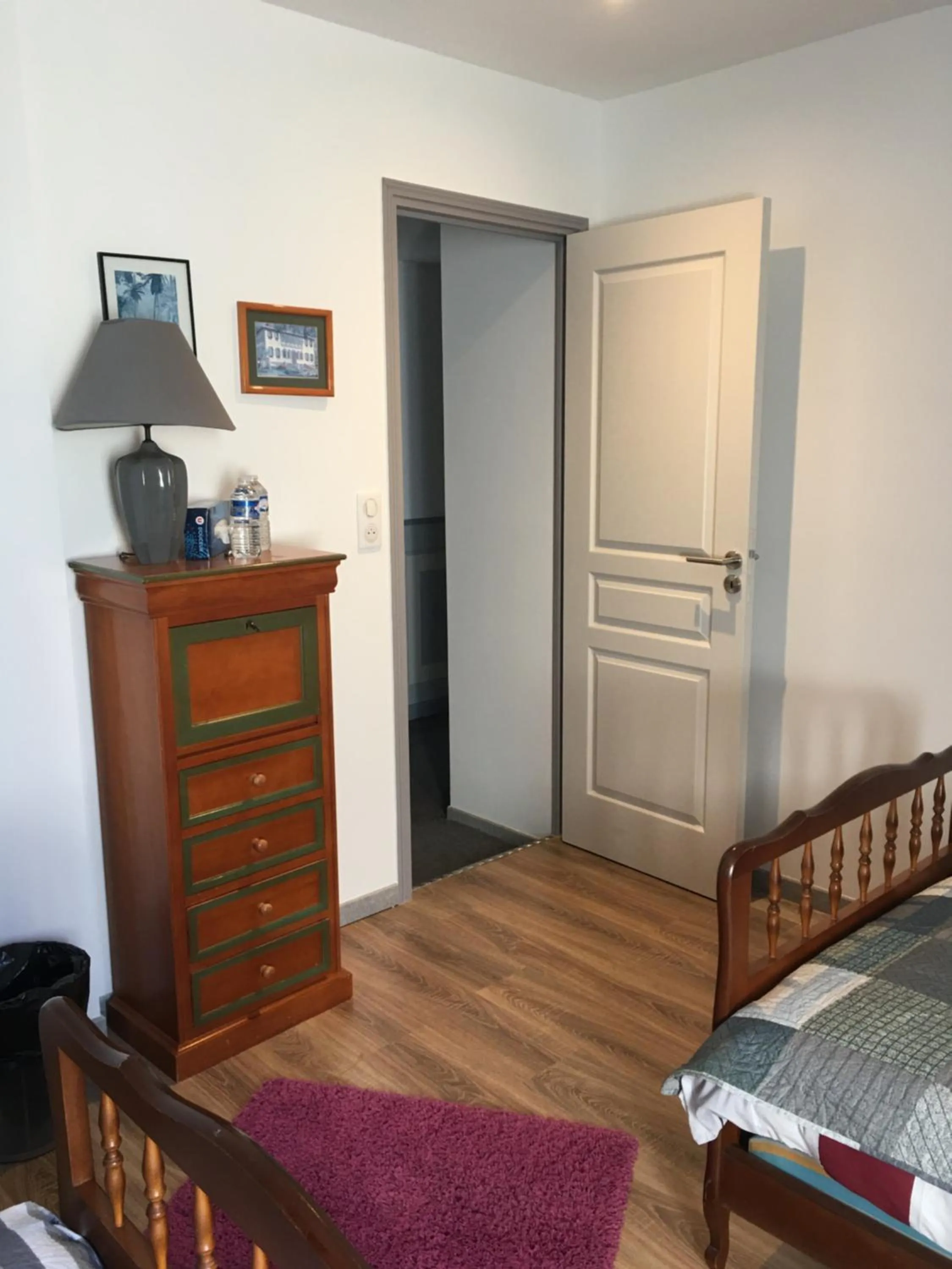 Bed in Jardin d'arcy - chambres d'hôtes avec piscine et SPA