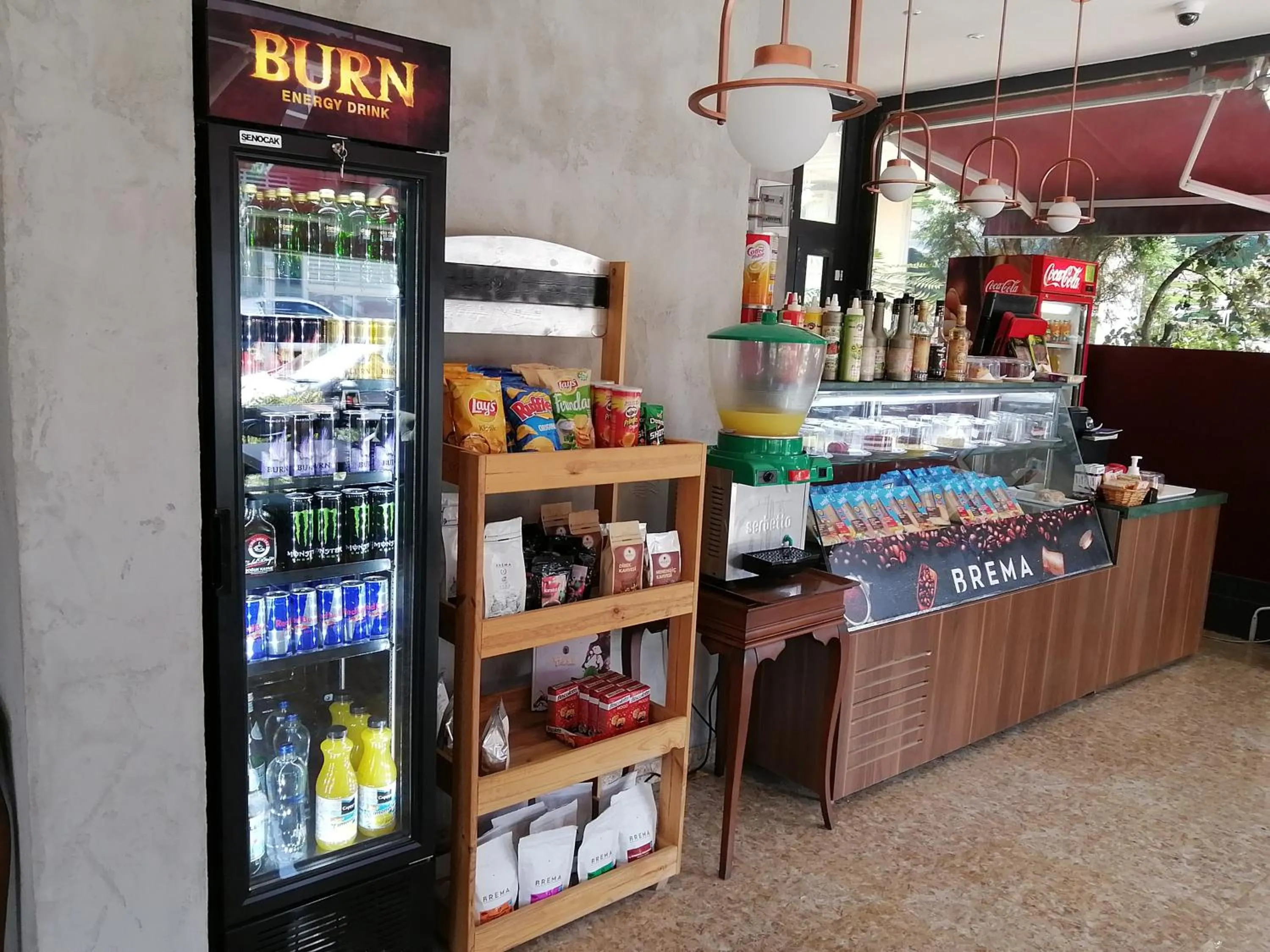 Dining area in Nice Royal