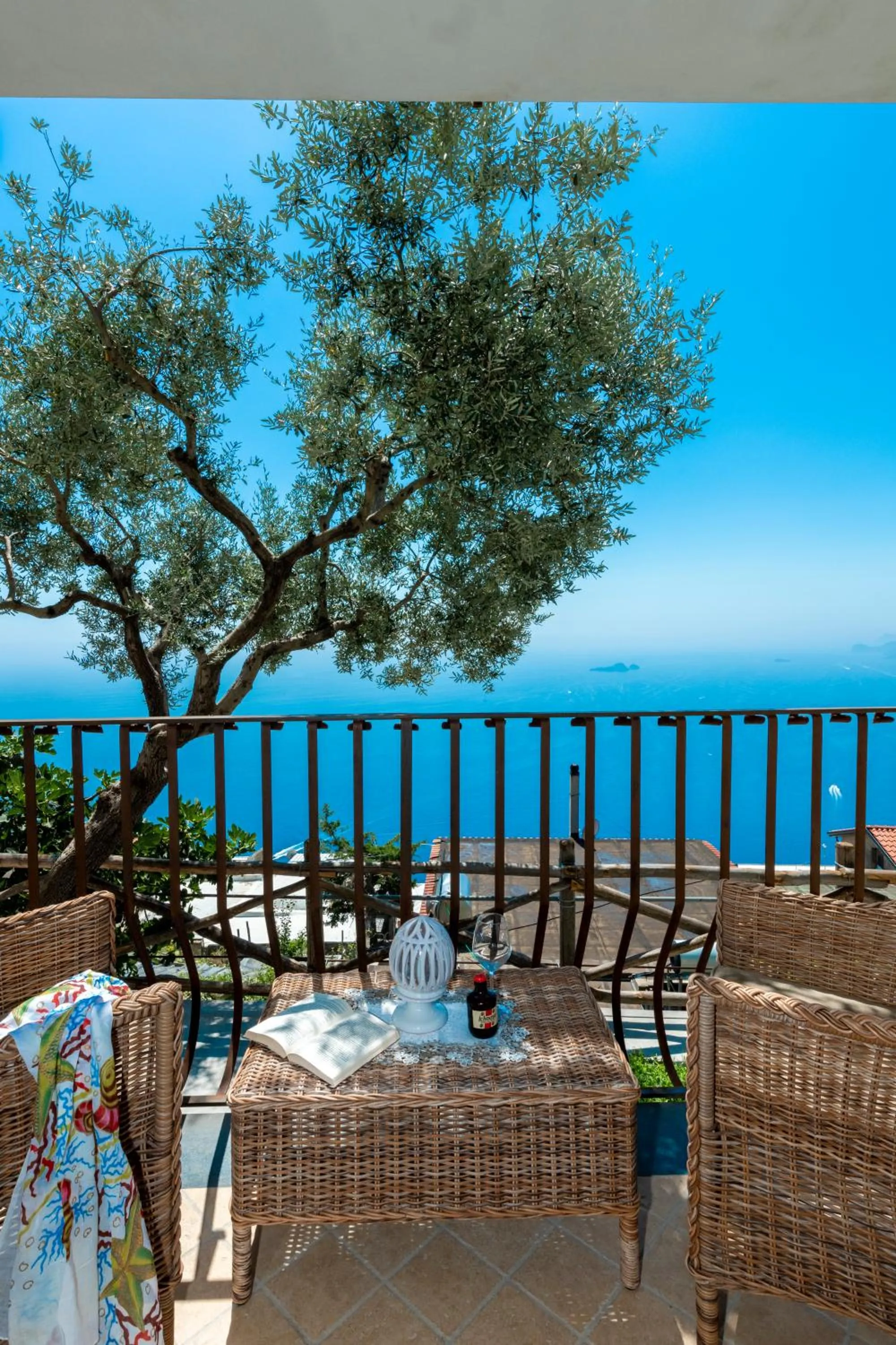 Property building in La Borragine Rooms