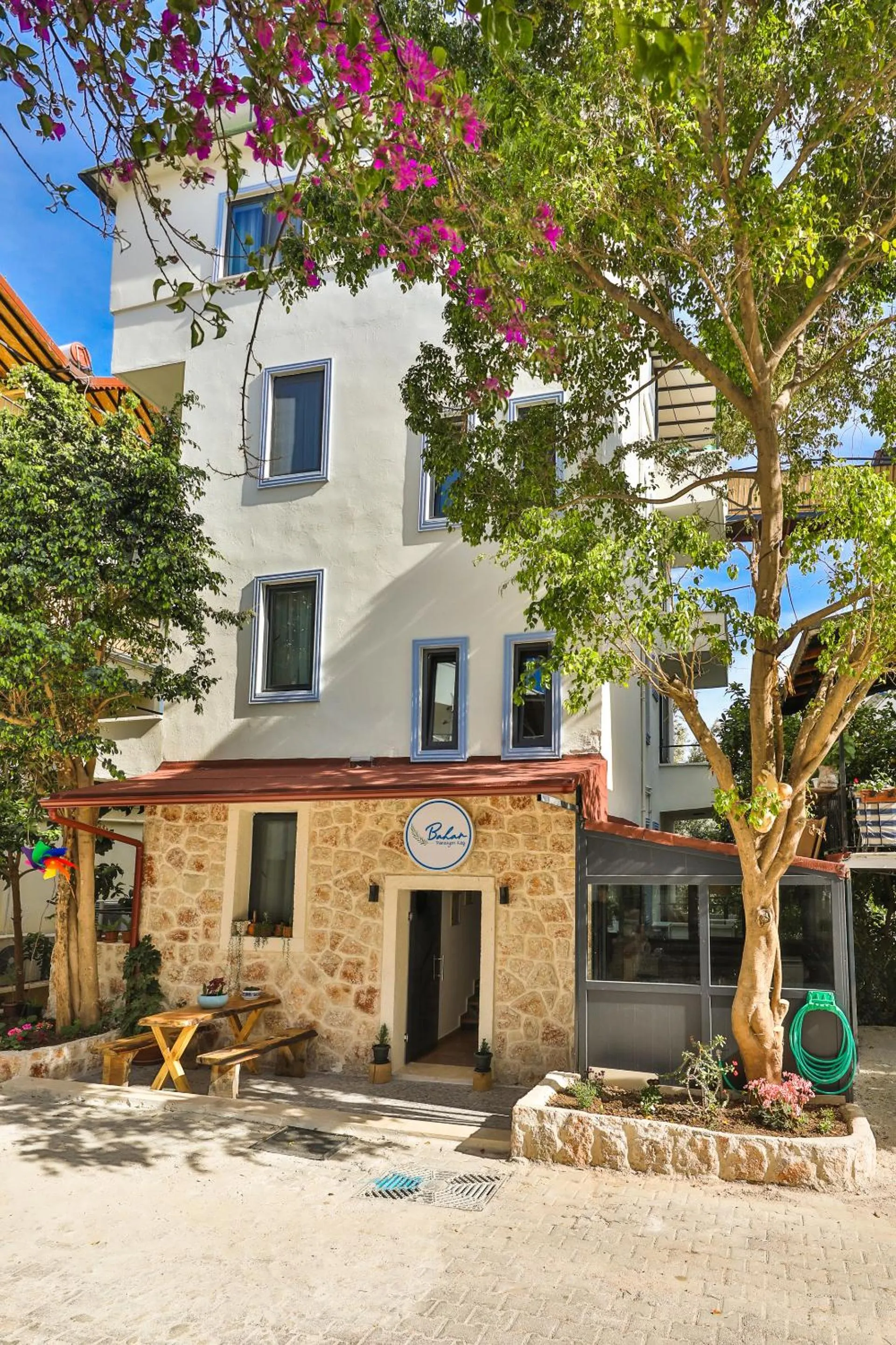 Lobby or reception in Bahar Pansiyon