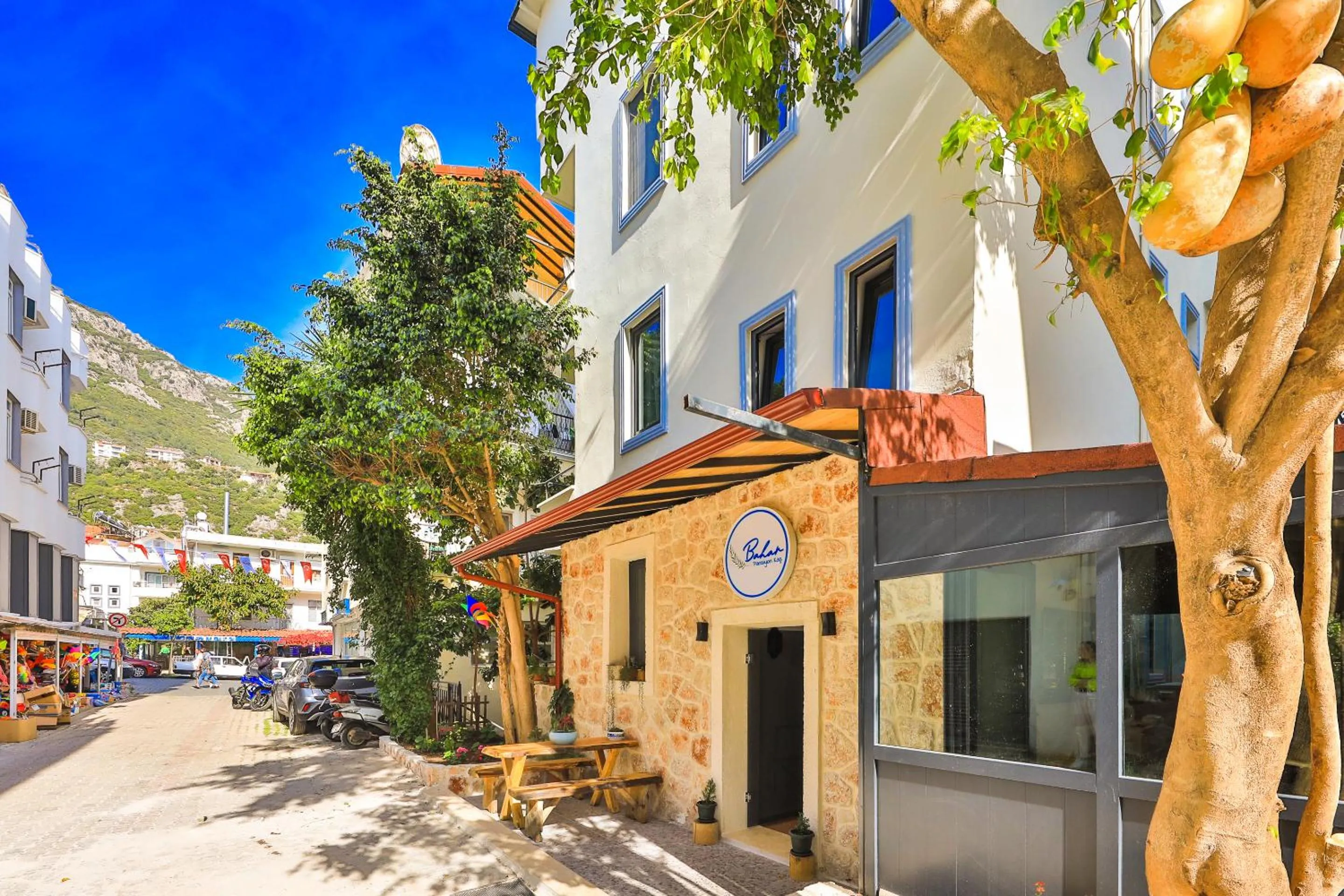 Property building in Bahar Pansiyon