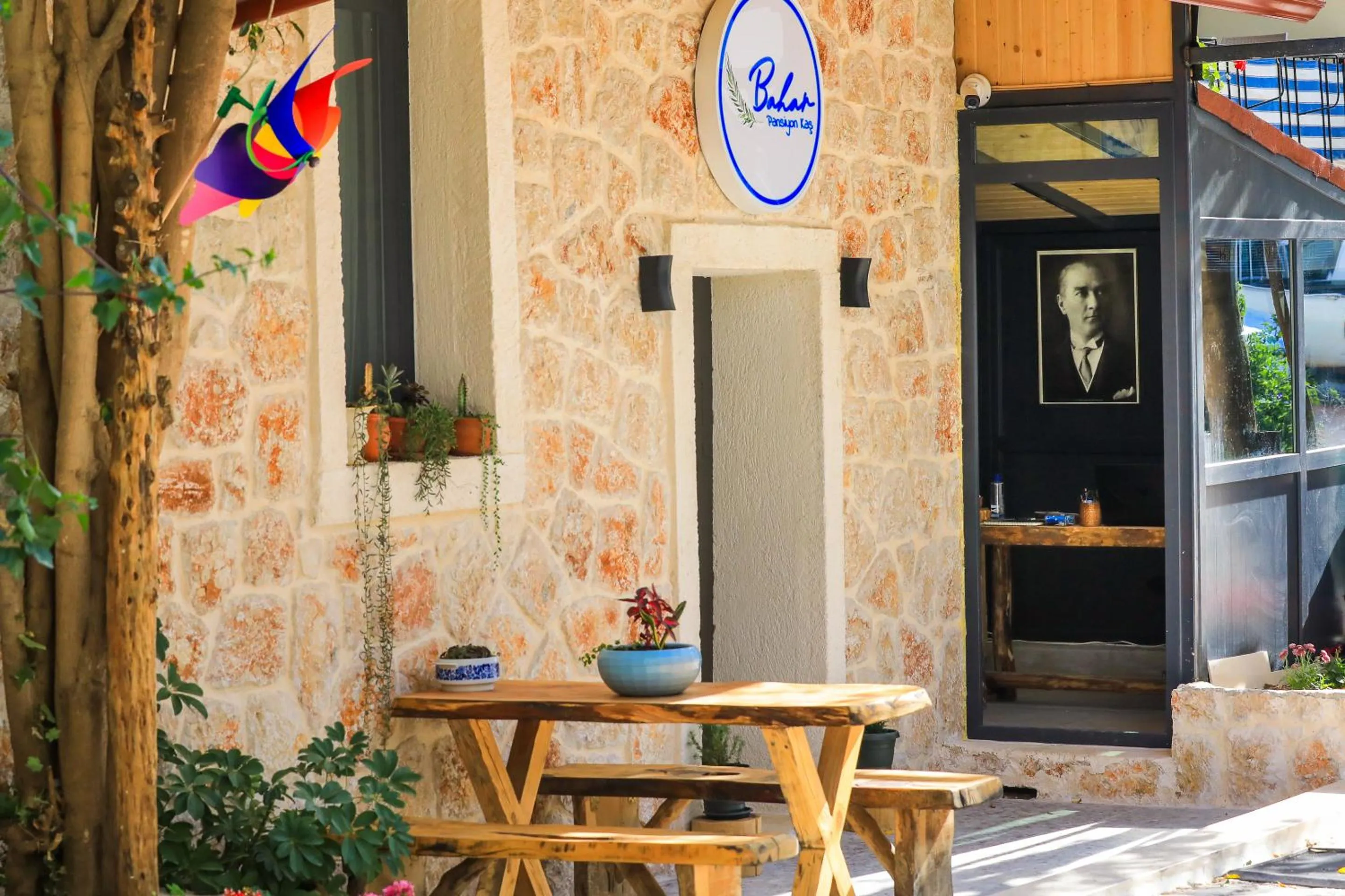 Property building in Bahar Pansiyon