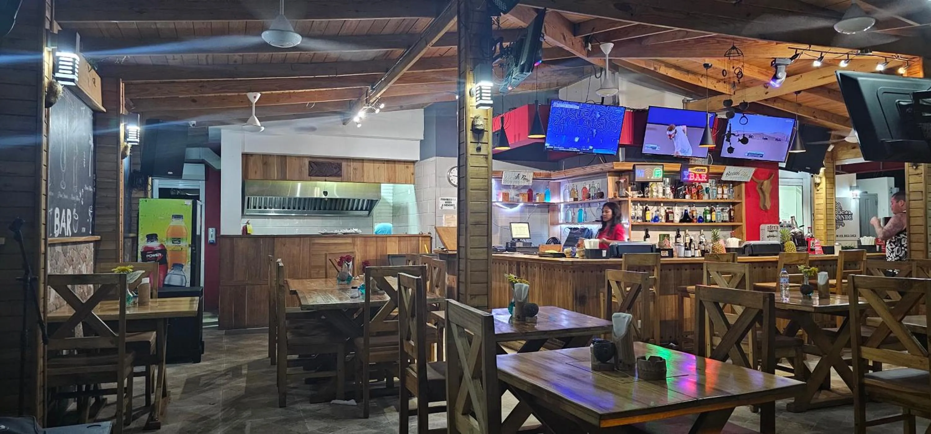 Restaurant/places to eat in Boca Grande Hotel Suites