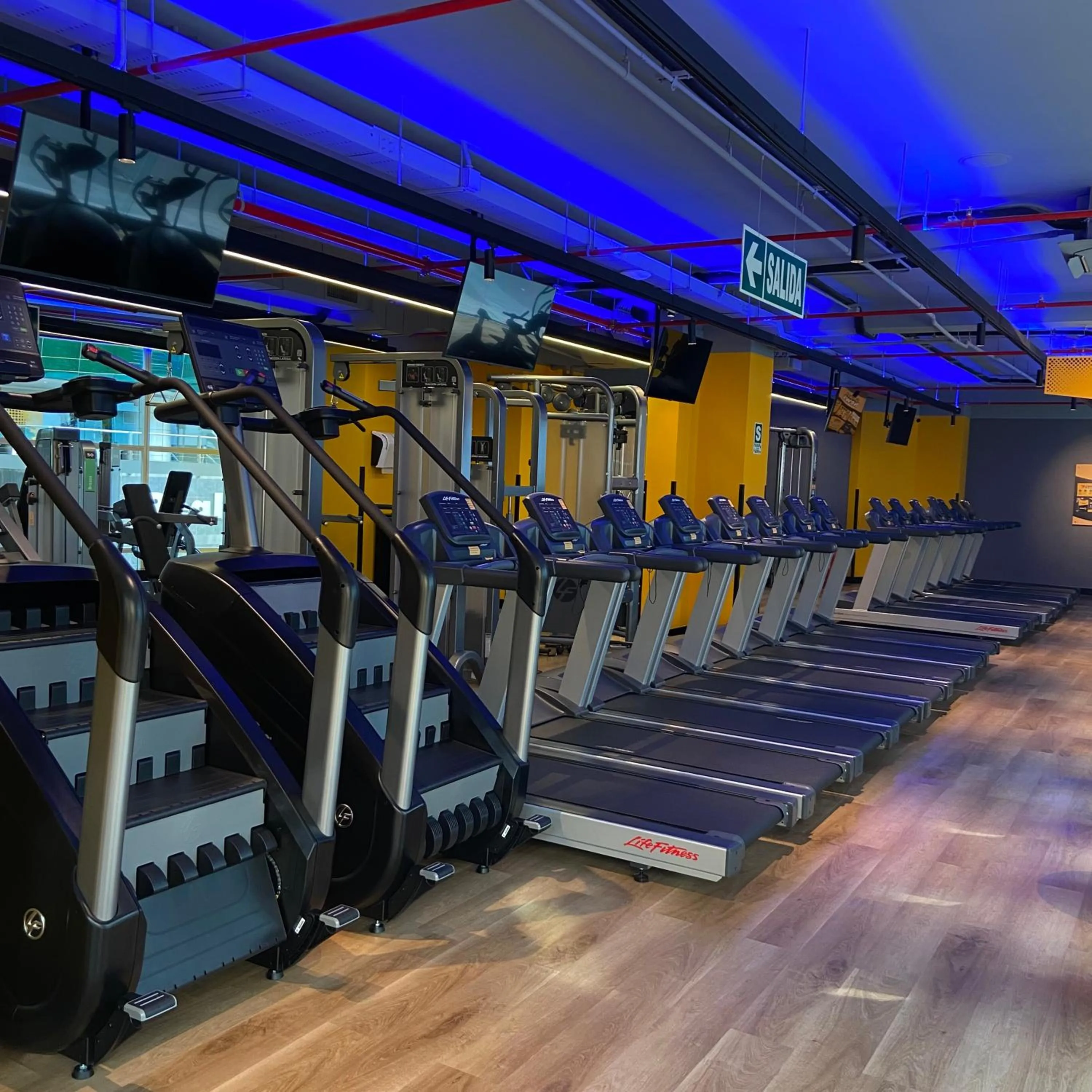 Fitness centre/facilities in Aku Hotels
