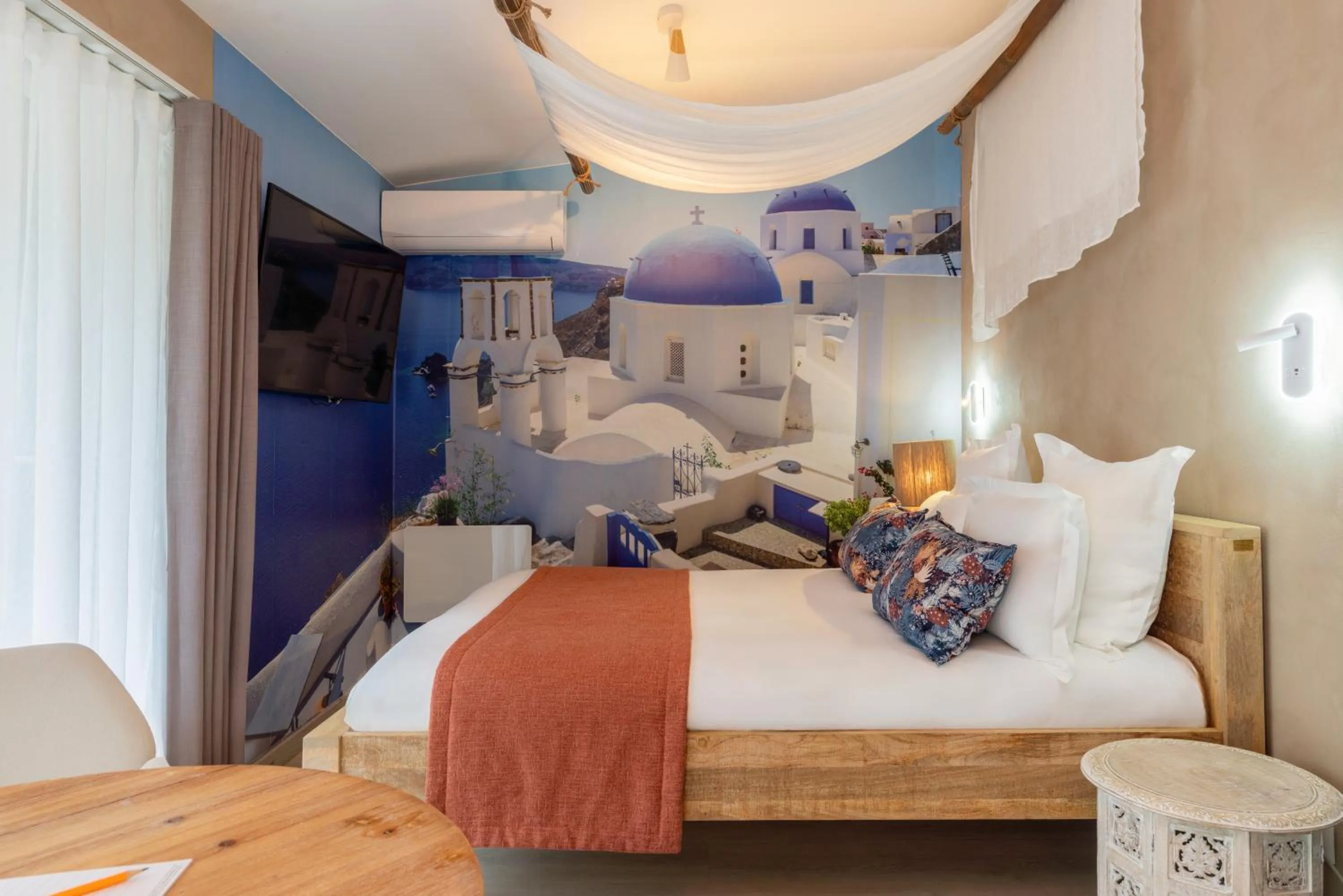 Bed in Domaine de la Résidence - Hôtel, Spa & Restaurant