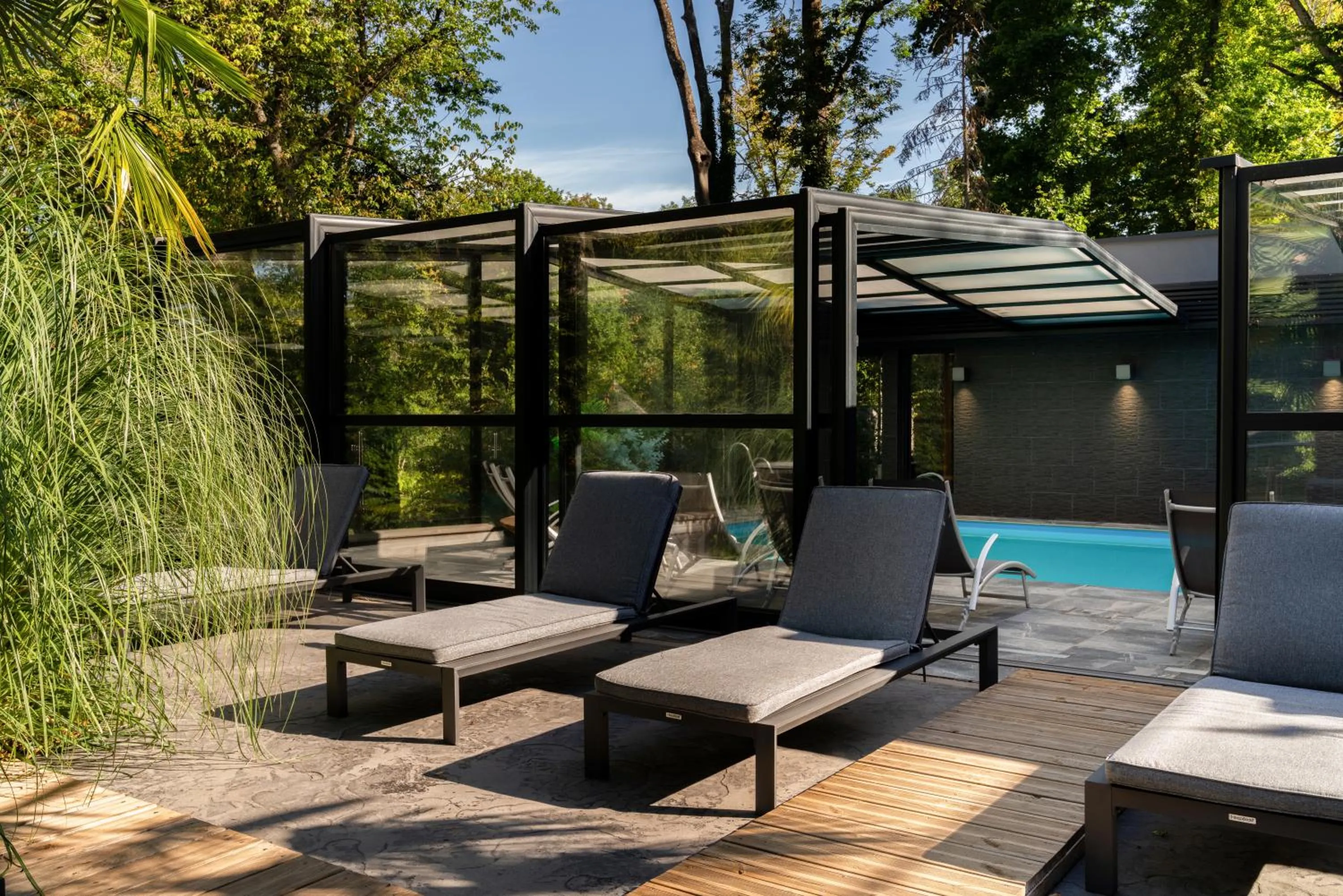 Patio in Domaine de la Résidence - Hôtel, Spa & Restaurant