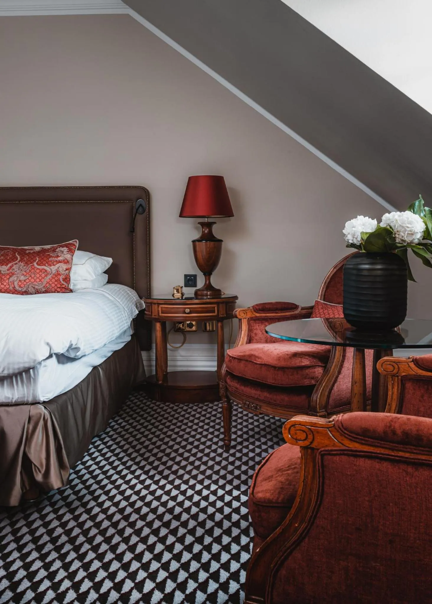 Bedroom, Bed in Althoff Grandhotel Schloss Bensberg