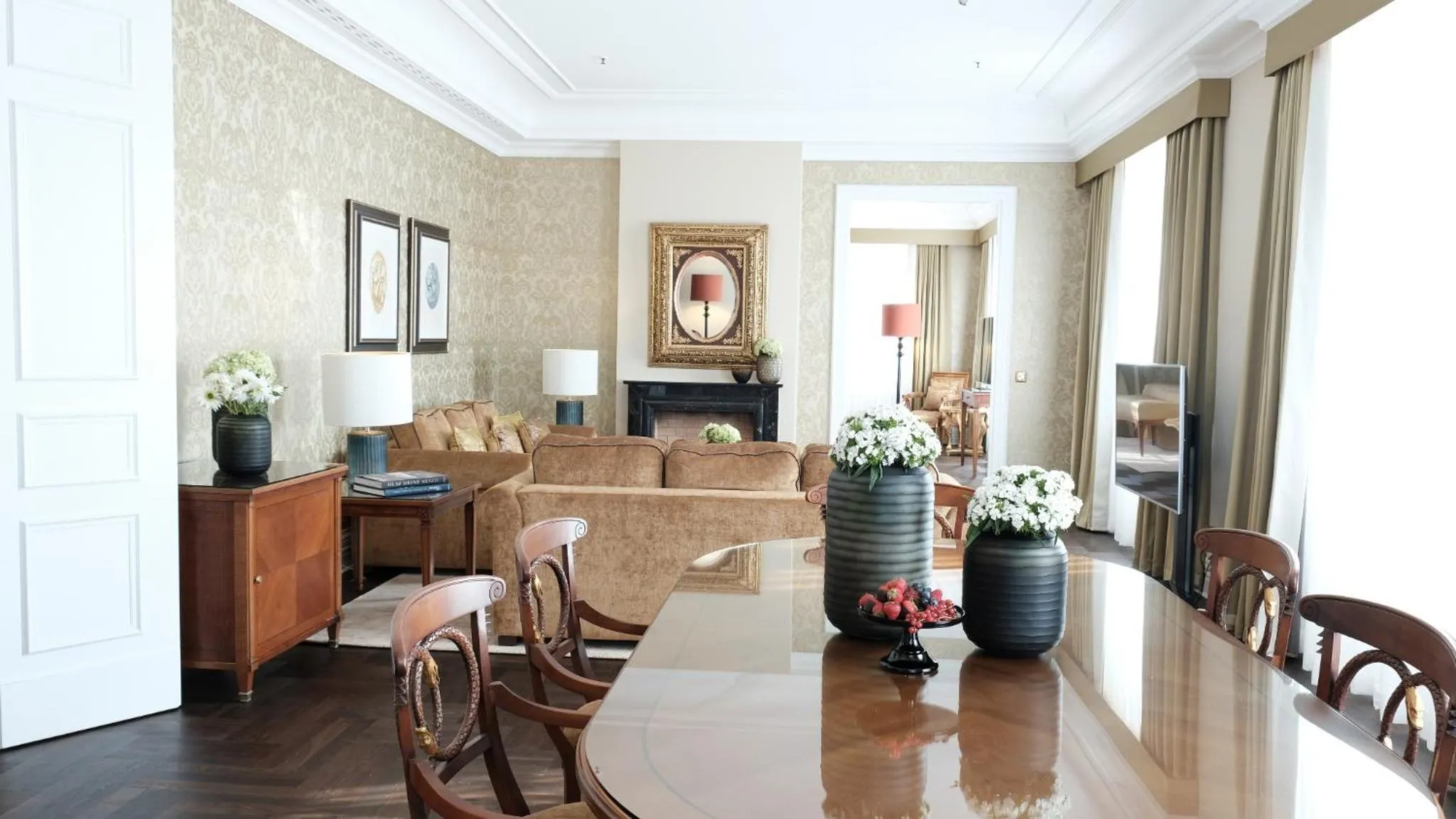 Dining area in Althoff Grandhotel Schloss Bensberg