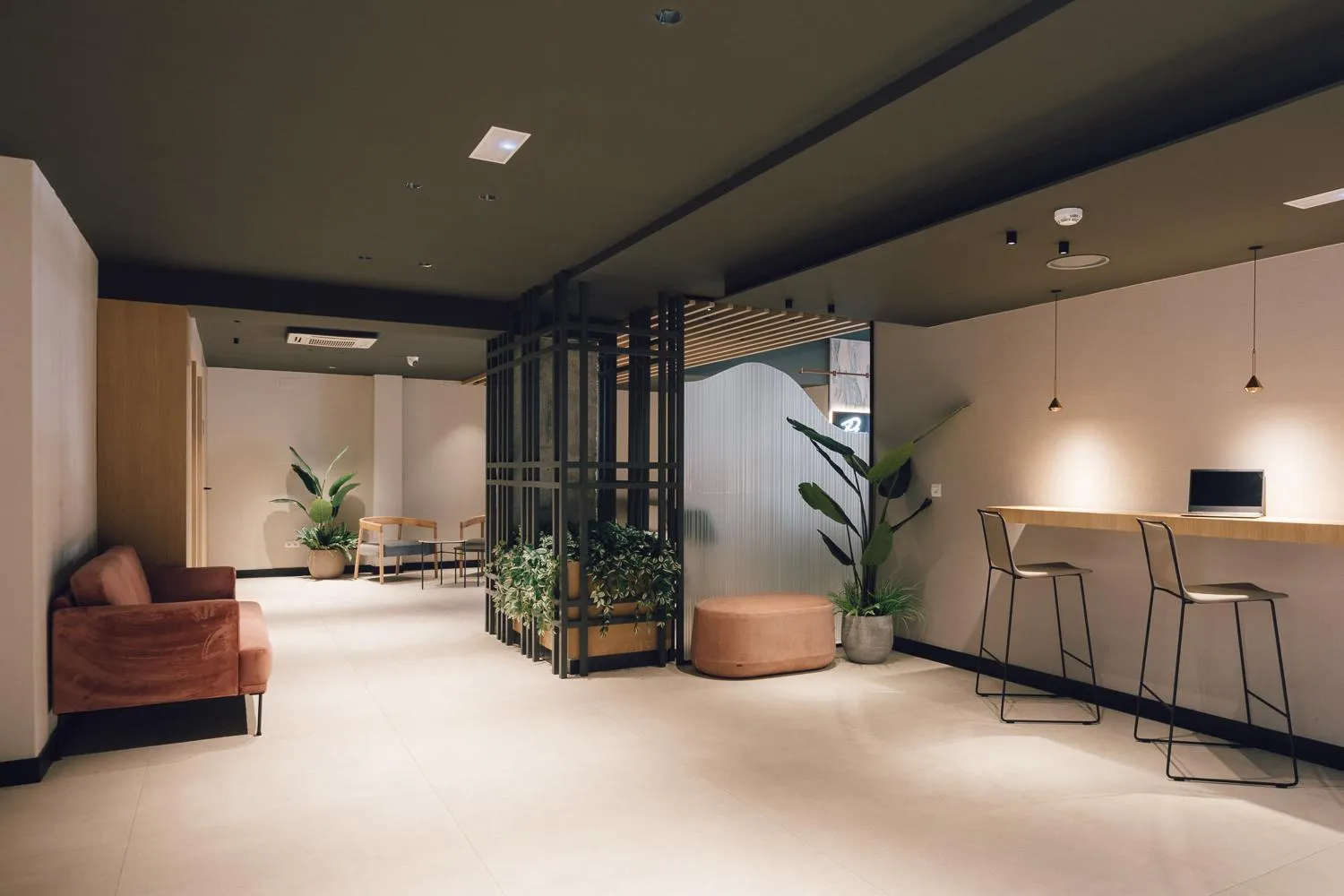 Palau Suites & Apartments