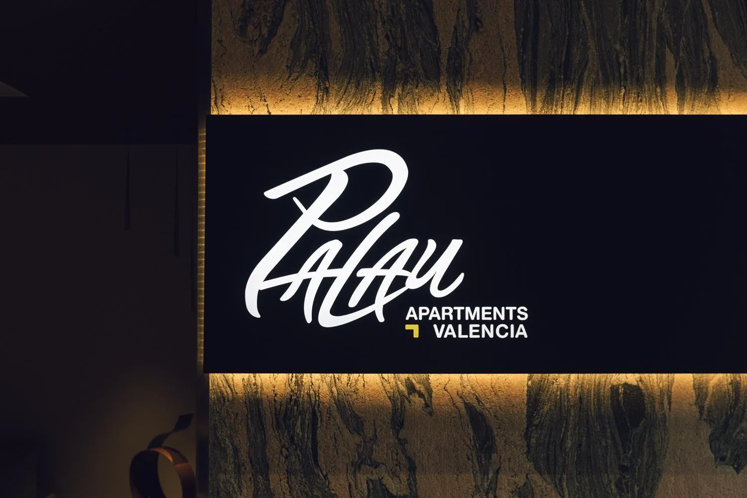 Palau Suites & Apartments