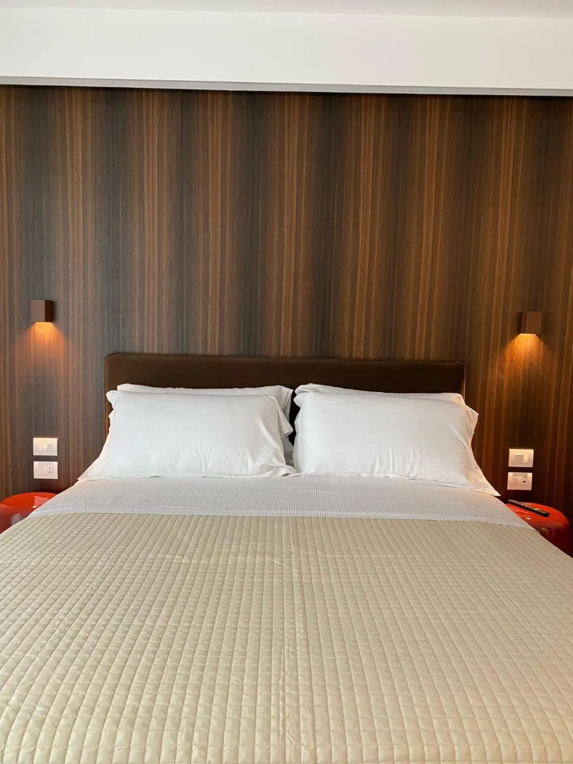 Bed in Le Stanze del Lago Lake View