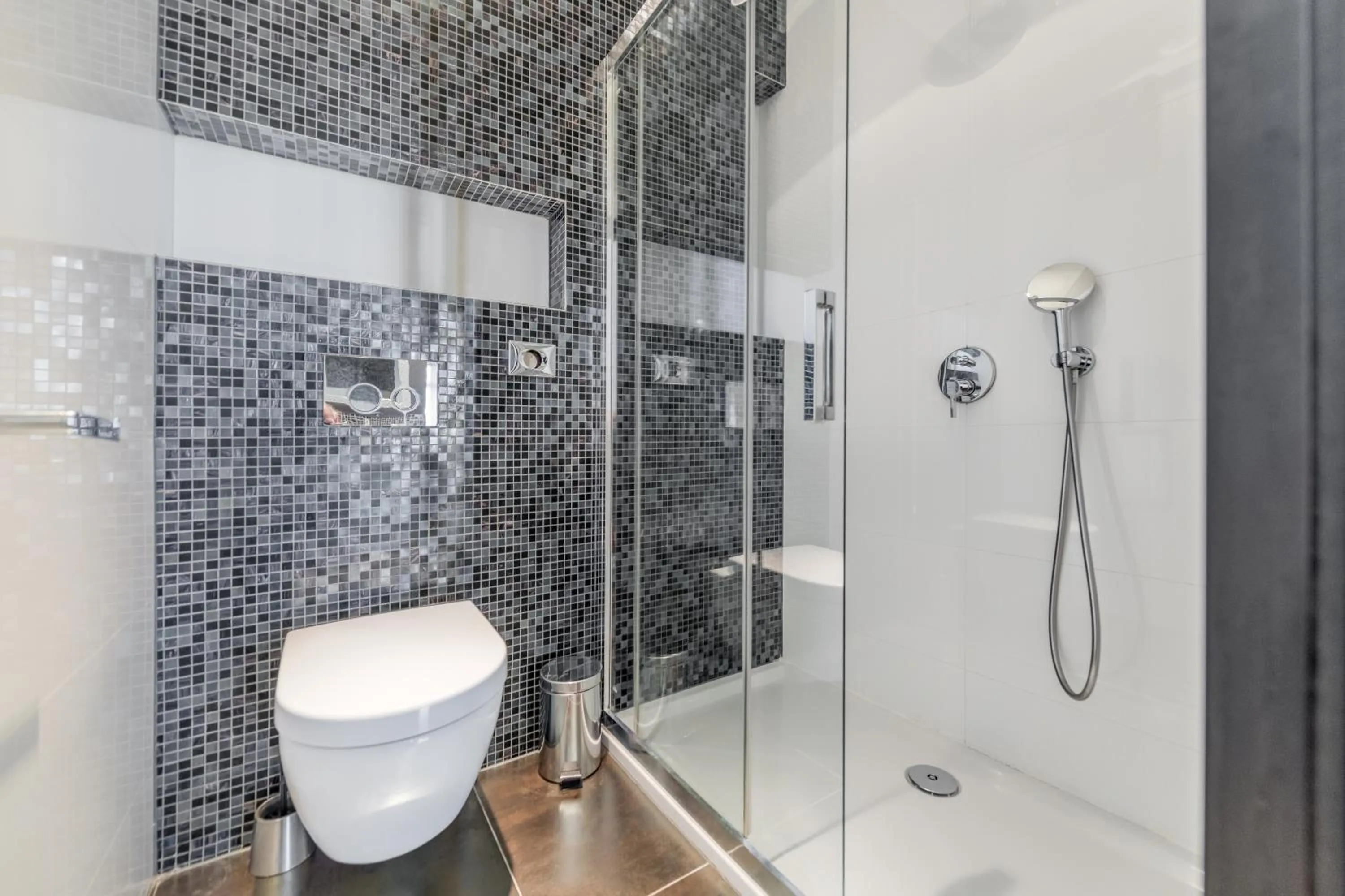 Bathroom in Starlight Luxury Rooms