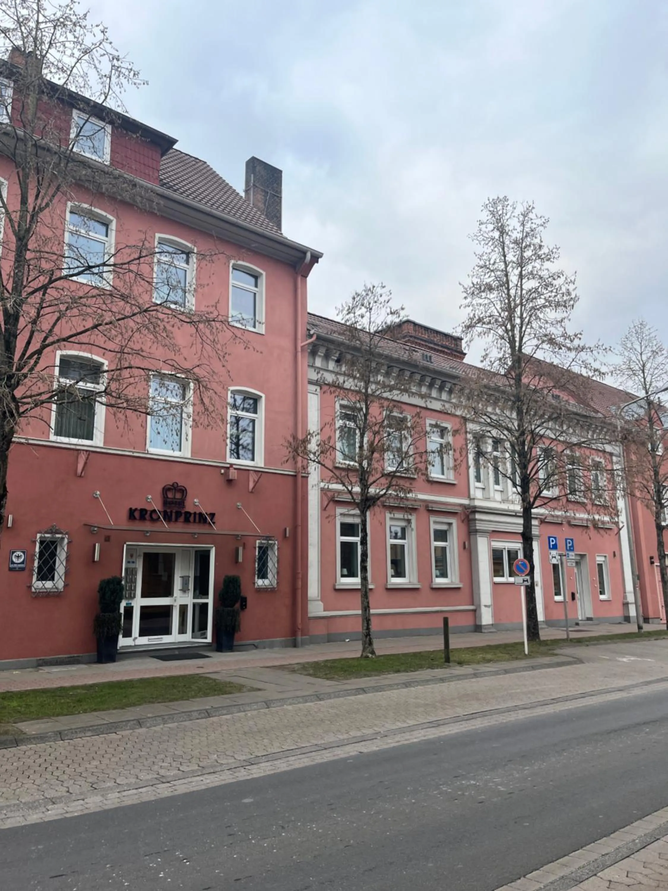 Property building in Hotel Kronprinz Garni
