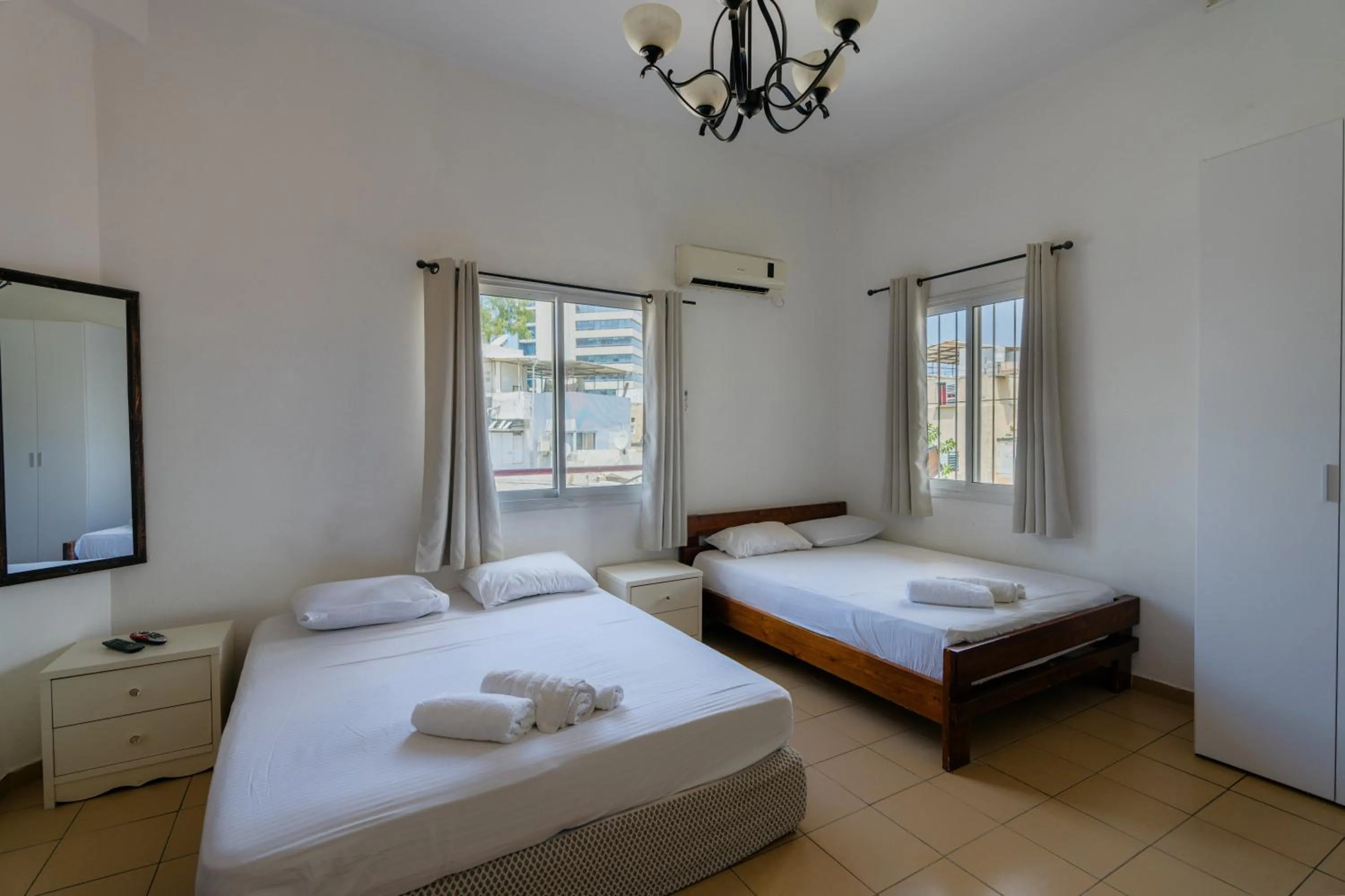 Bed in City Center Apartments