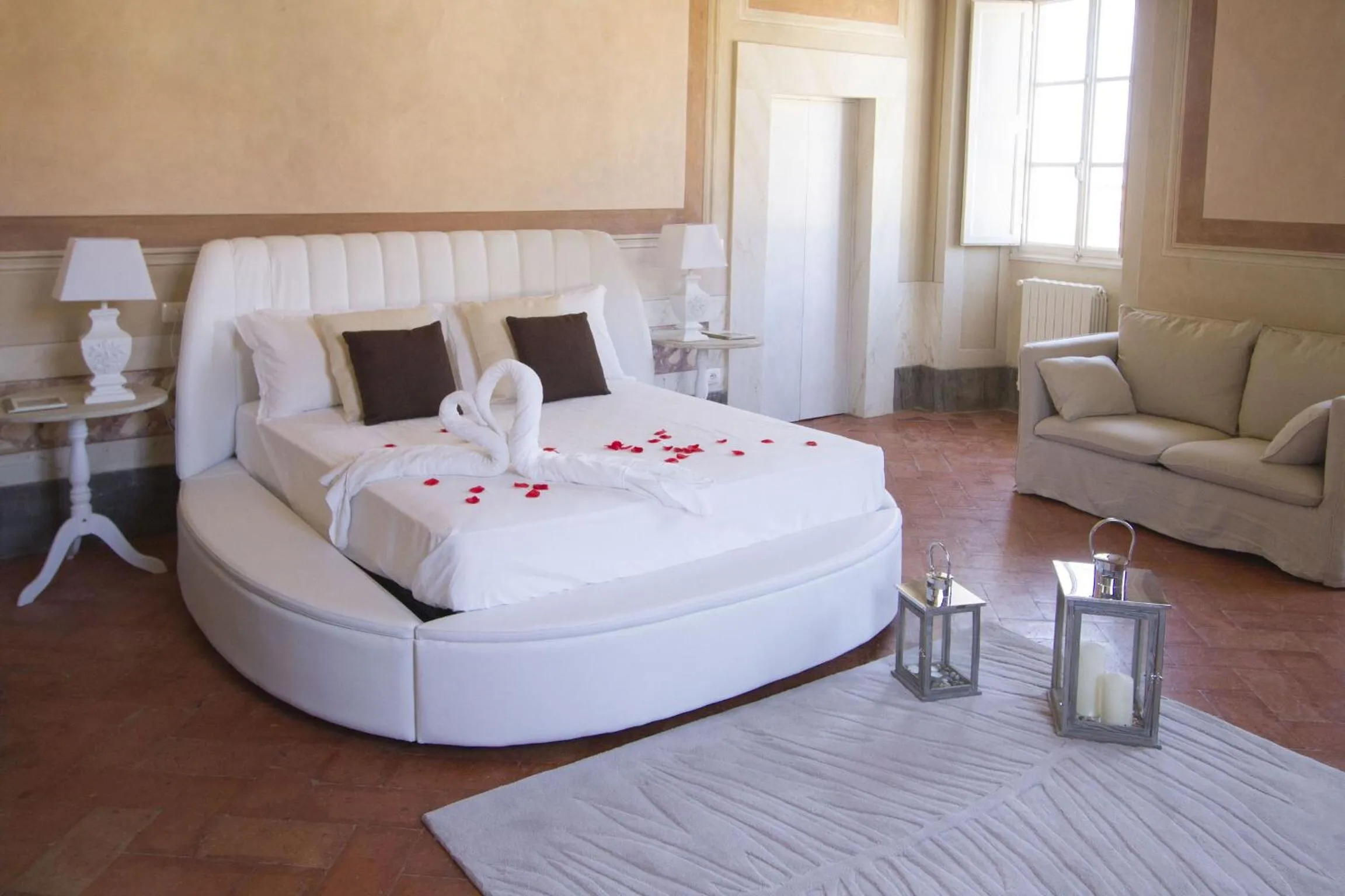 Bedroom in Cortona Suite