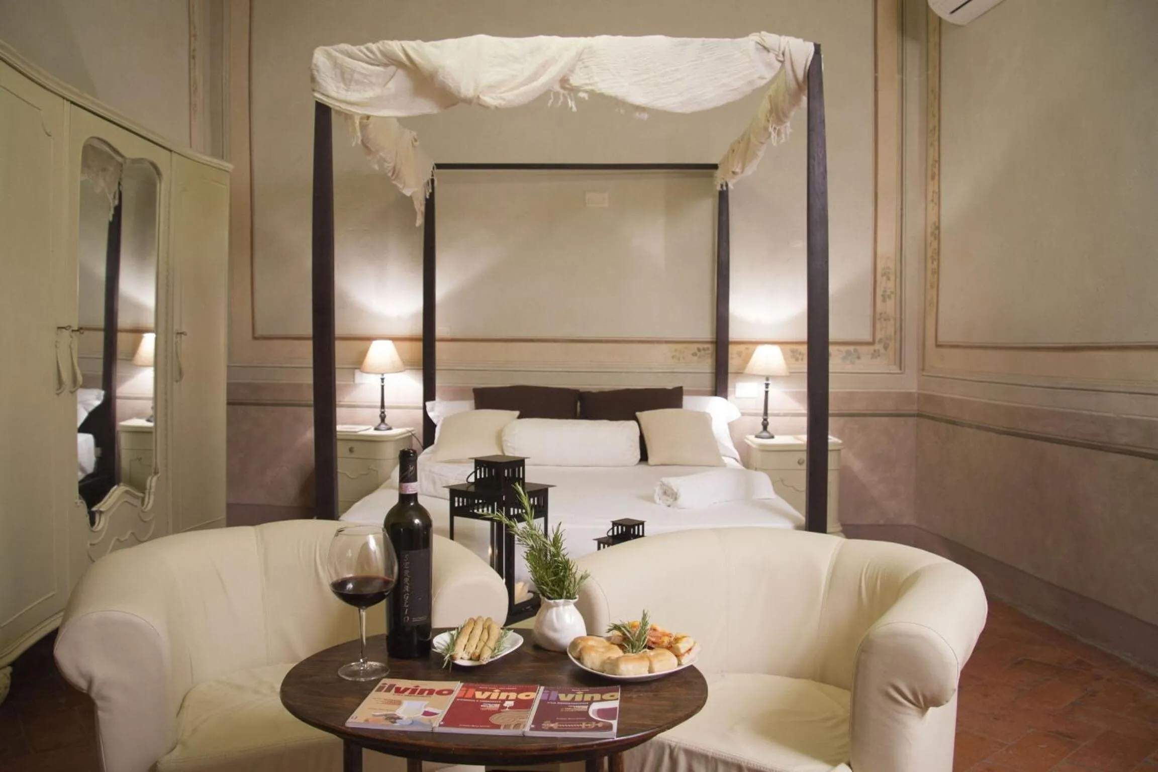 Living room in Cortona Suite