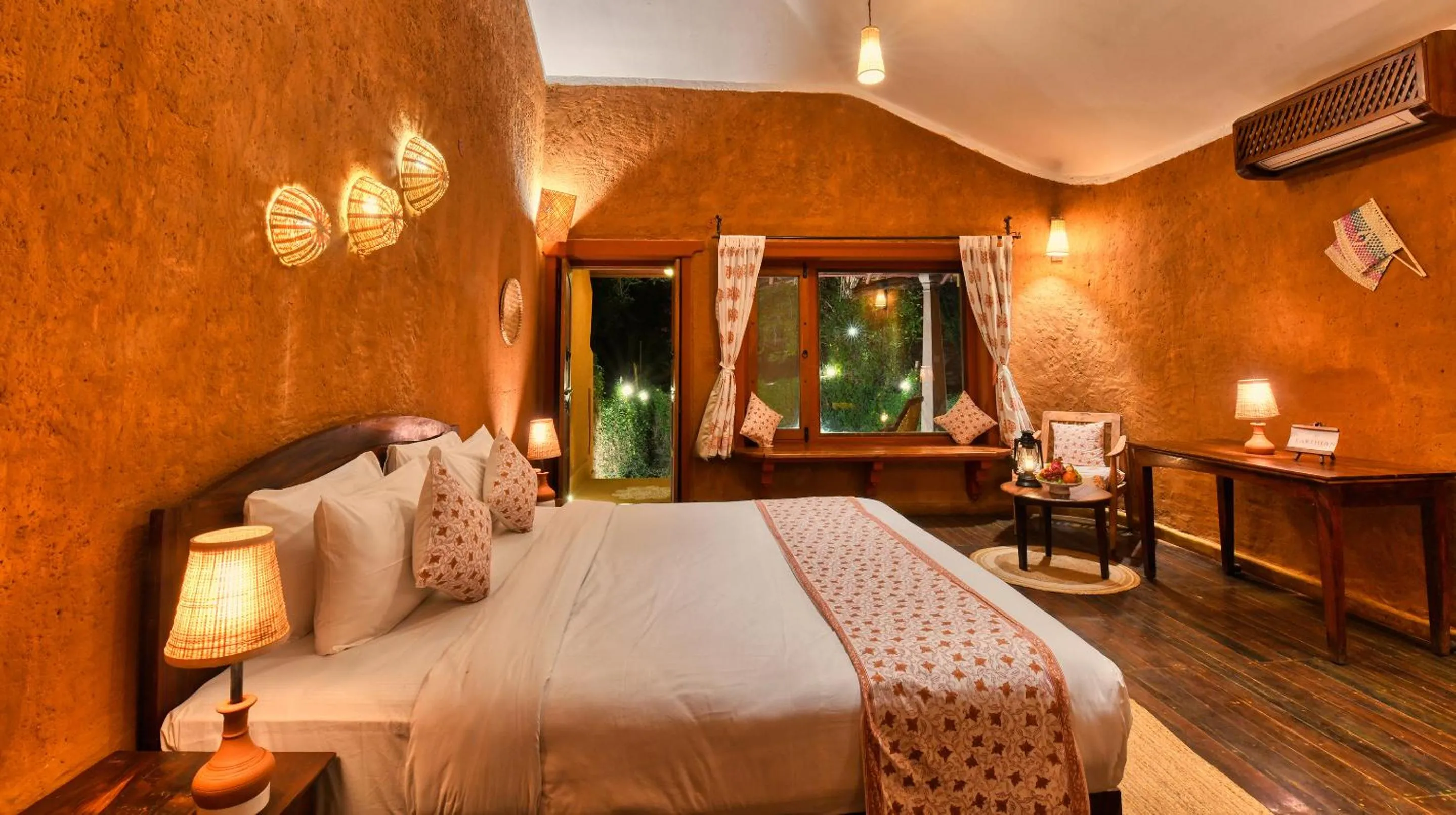 Bedroom, Bed in The Earth at Ranthambore