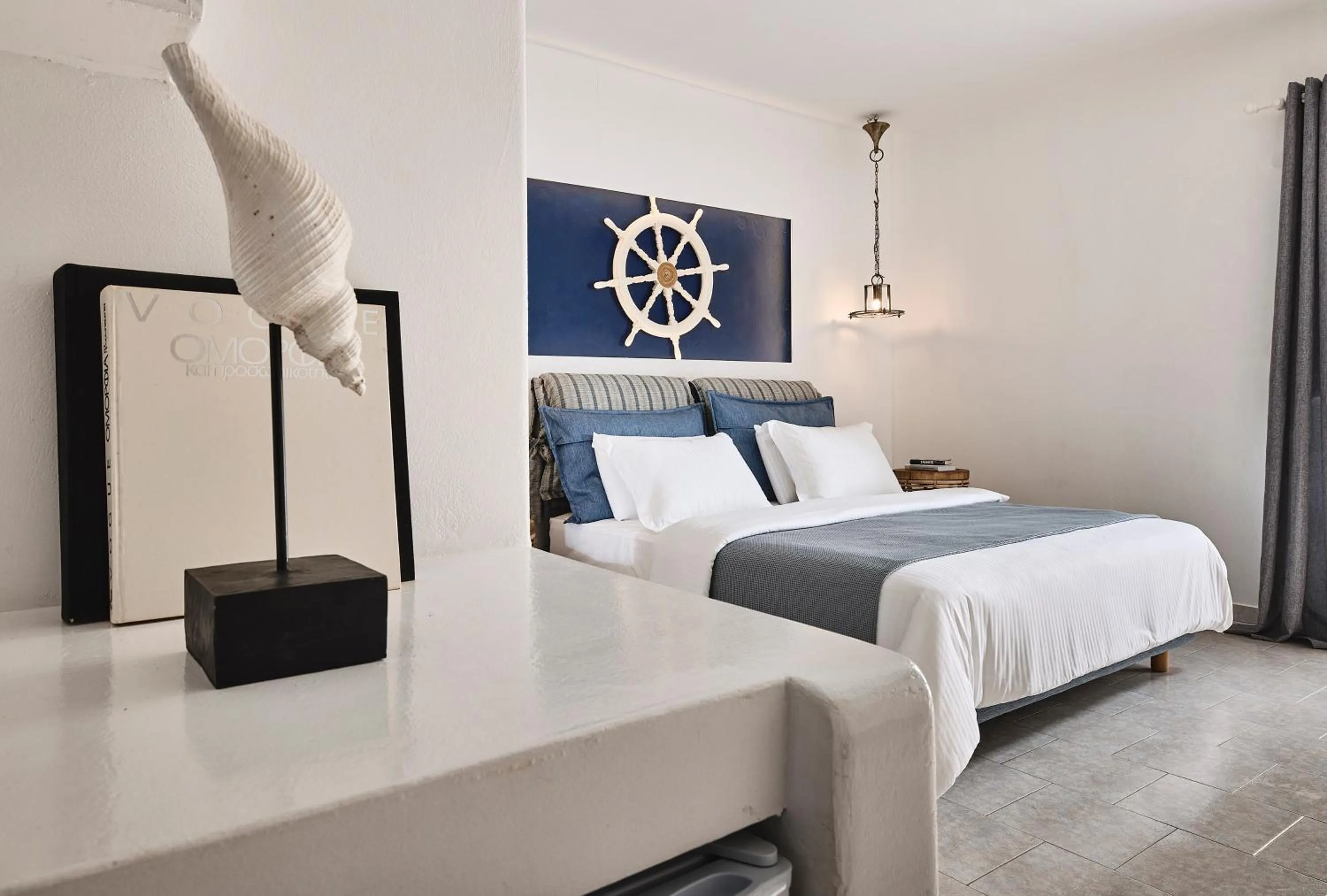 Photo of the whole room, Bed in Capetan Giorgantas