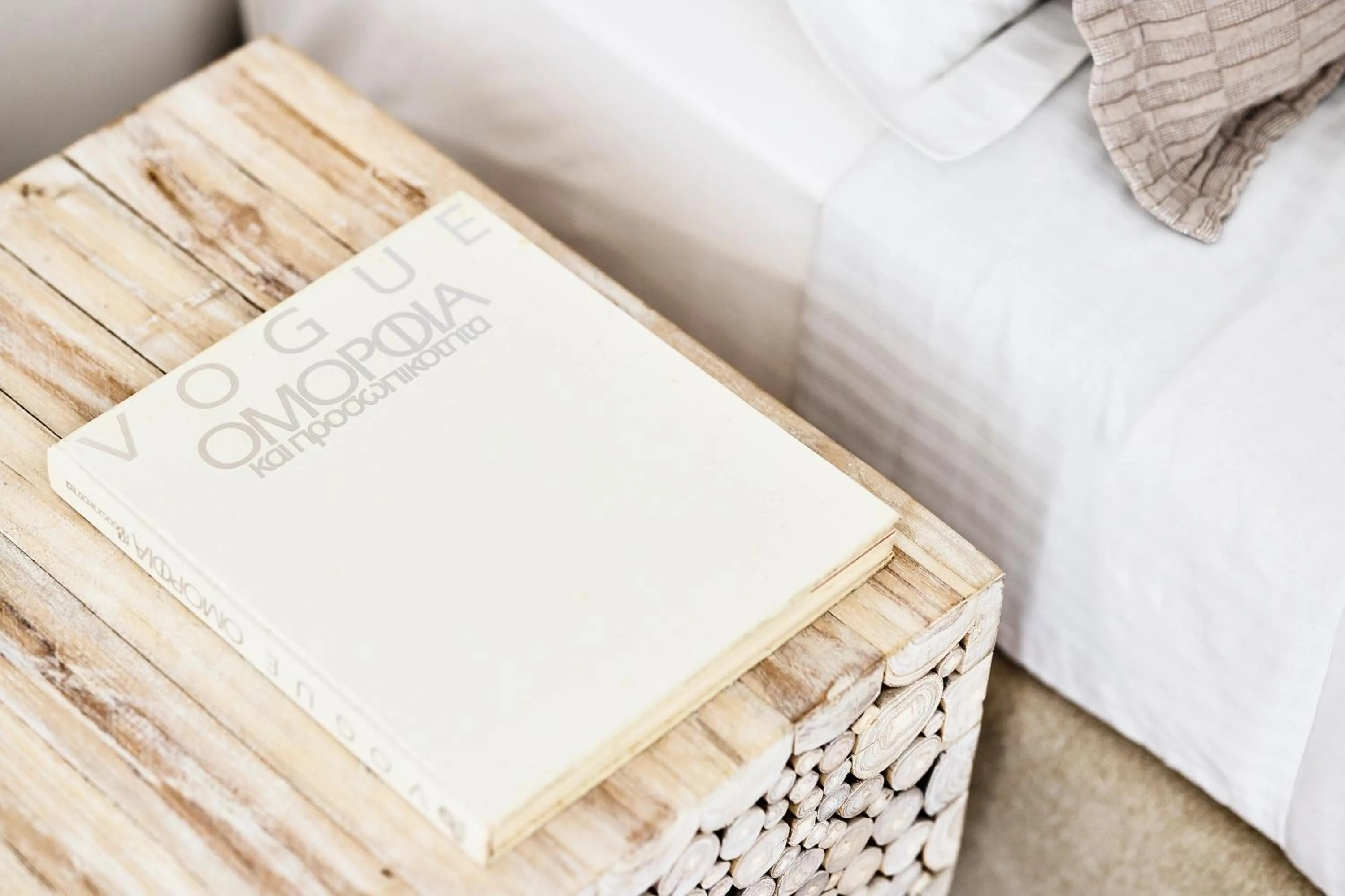 Decorative detail, Bed in Capetan Giorgantas