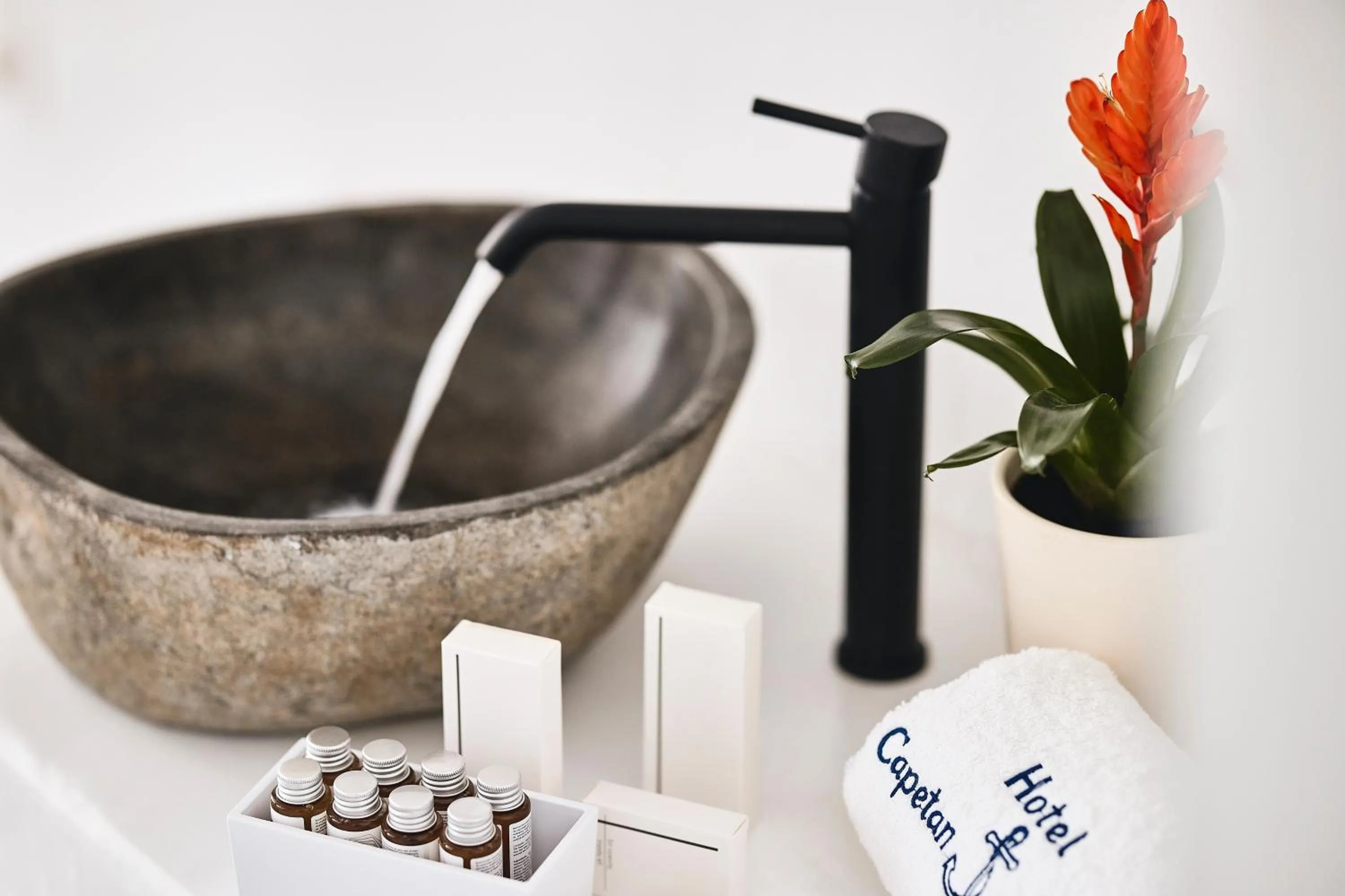 Bathroom in Capetan Giorgantas