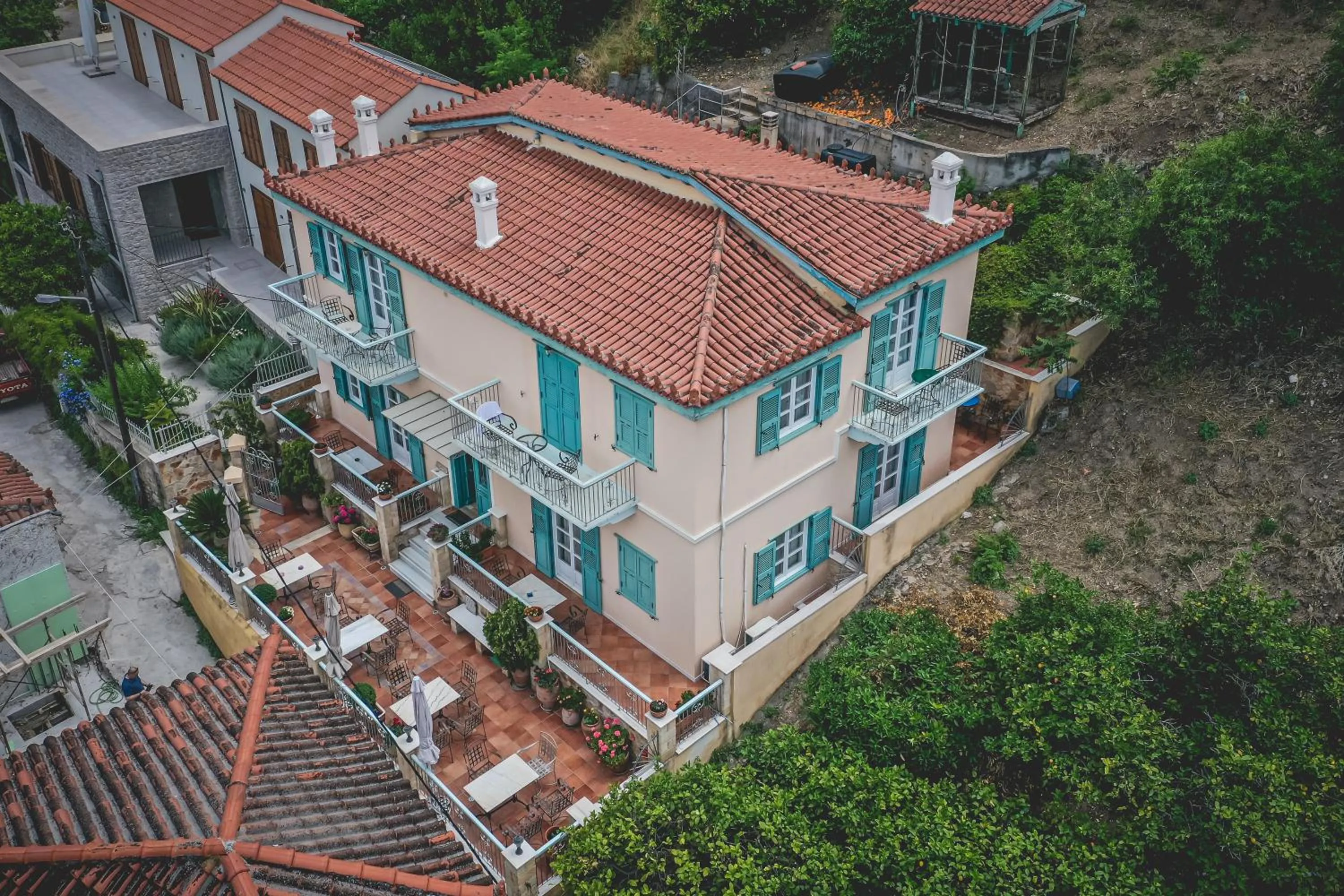 Property building in Acronafplia Pension A