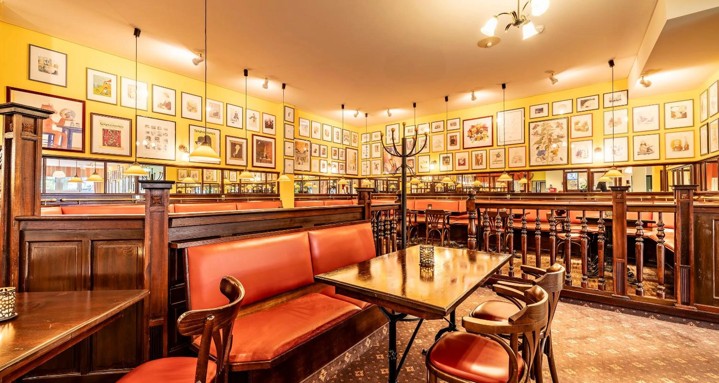 Lounge or bar in AMBER HOTEL Chemnitz Park