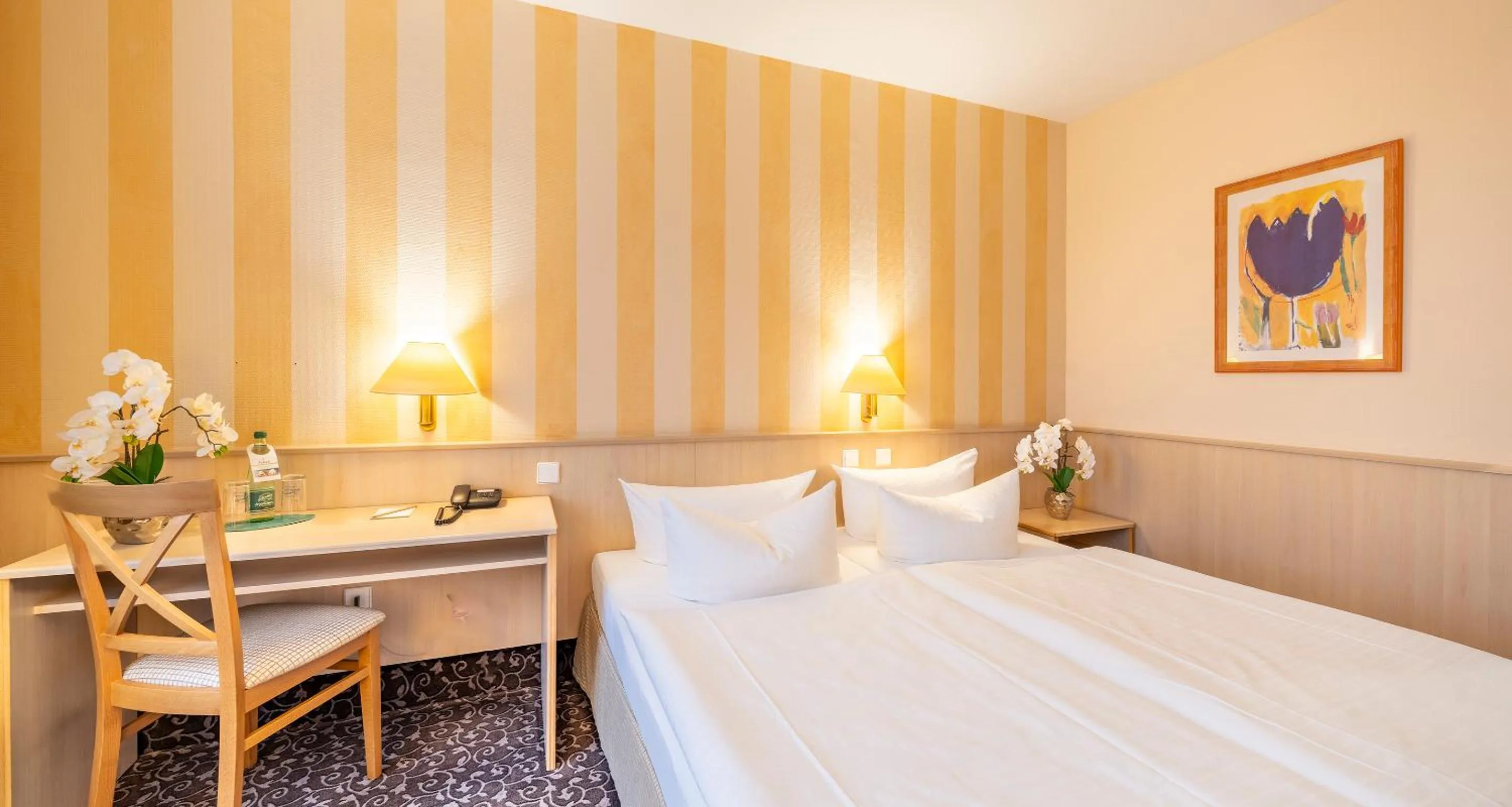 Photo of the whole room, Bed in AMBER HOTEL Chemnitz Park