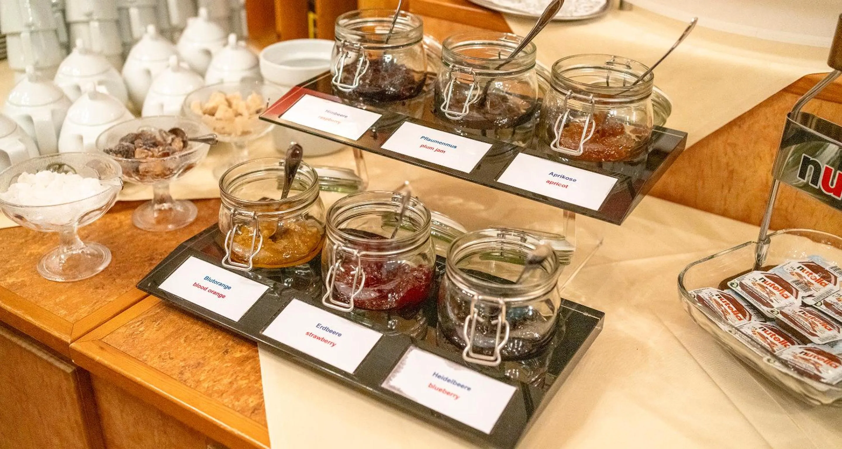 Buffet breakfast in AMBER HOTEL Chemnitz Park