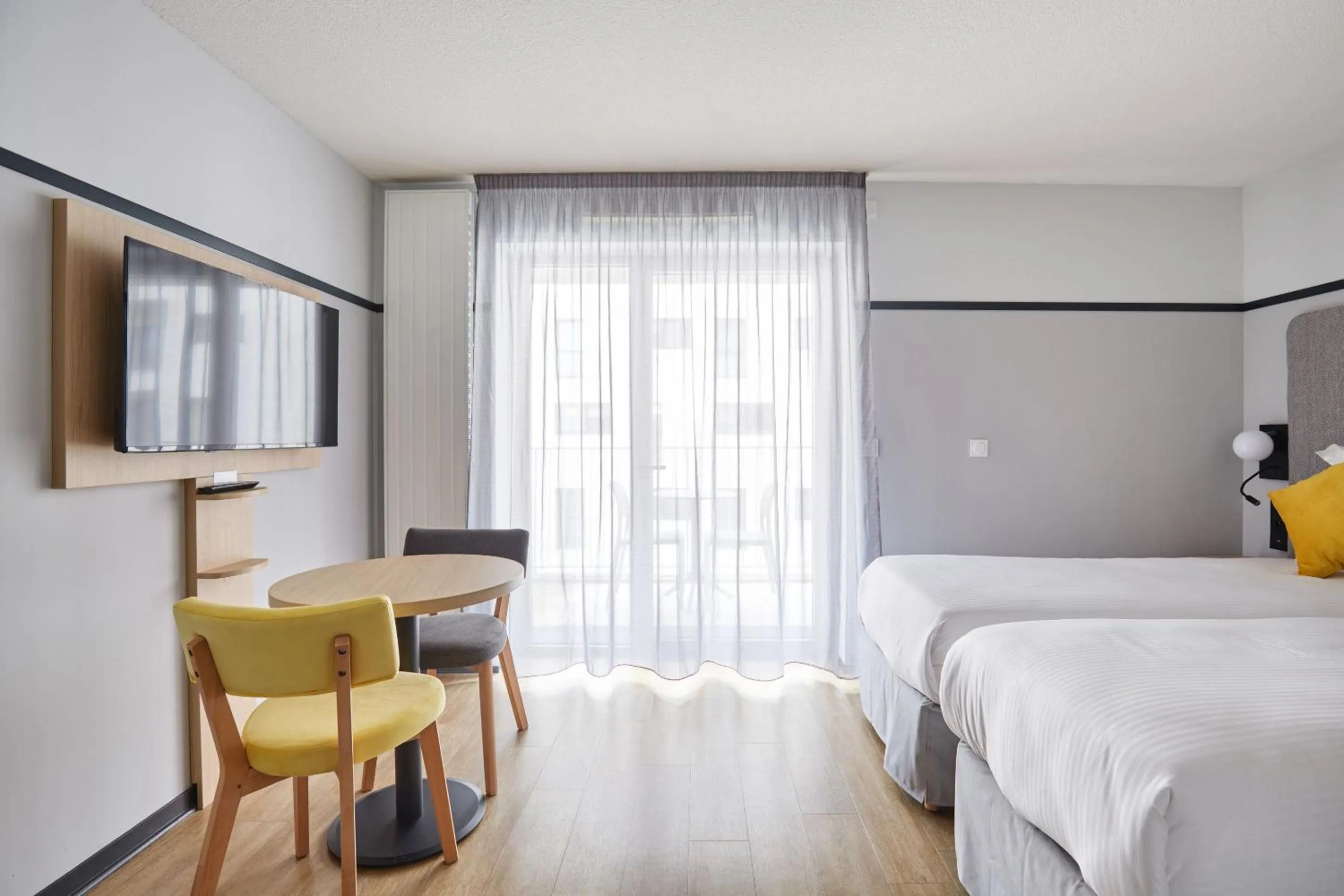 Bedroom, Bed in Appart'hôtel Odalys City - Lyon Centre Confluence