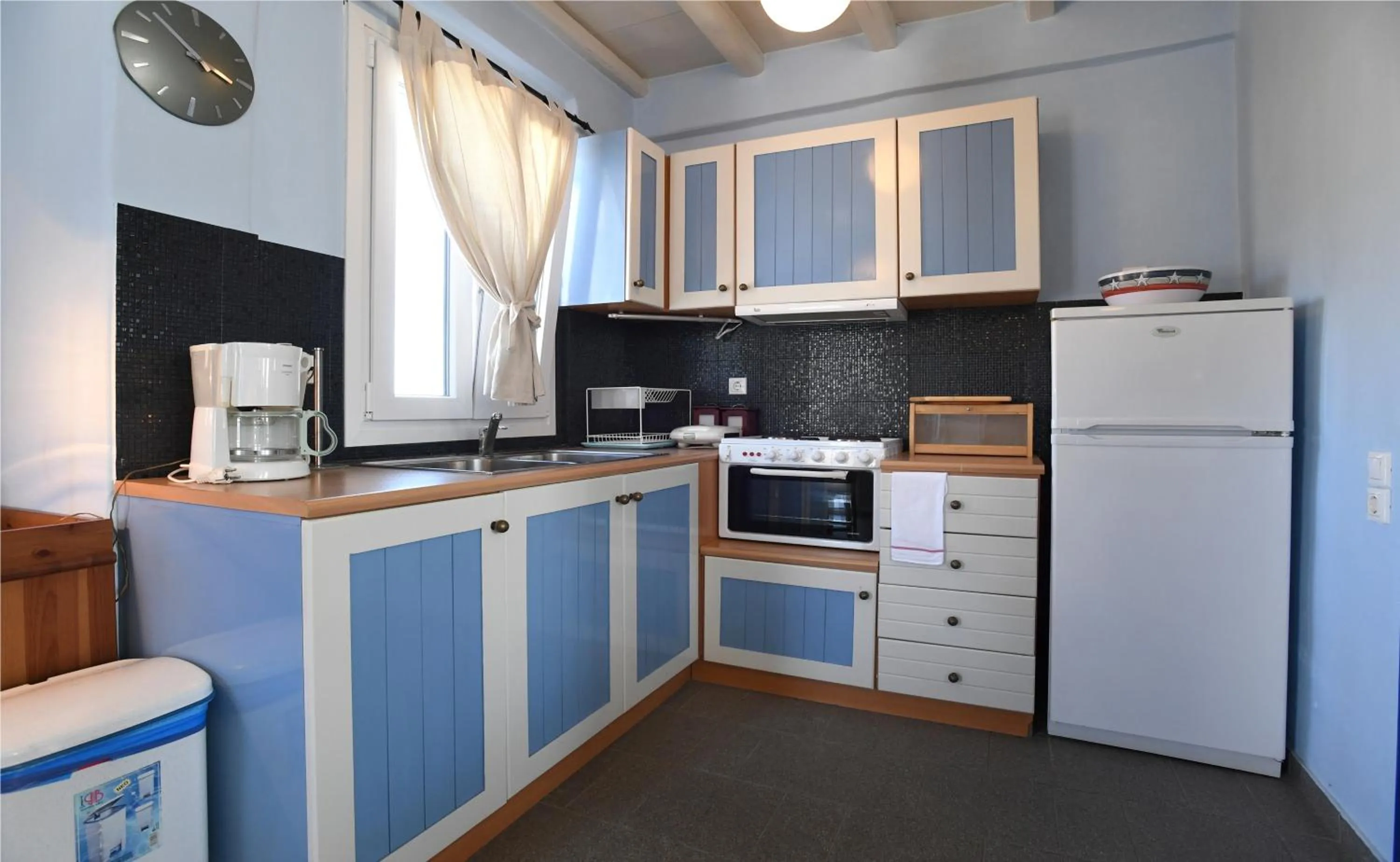 Kitchen or kitchenette in Glafki Stay Flow Glow