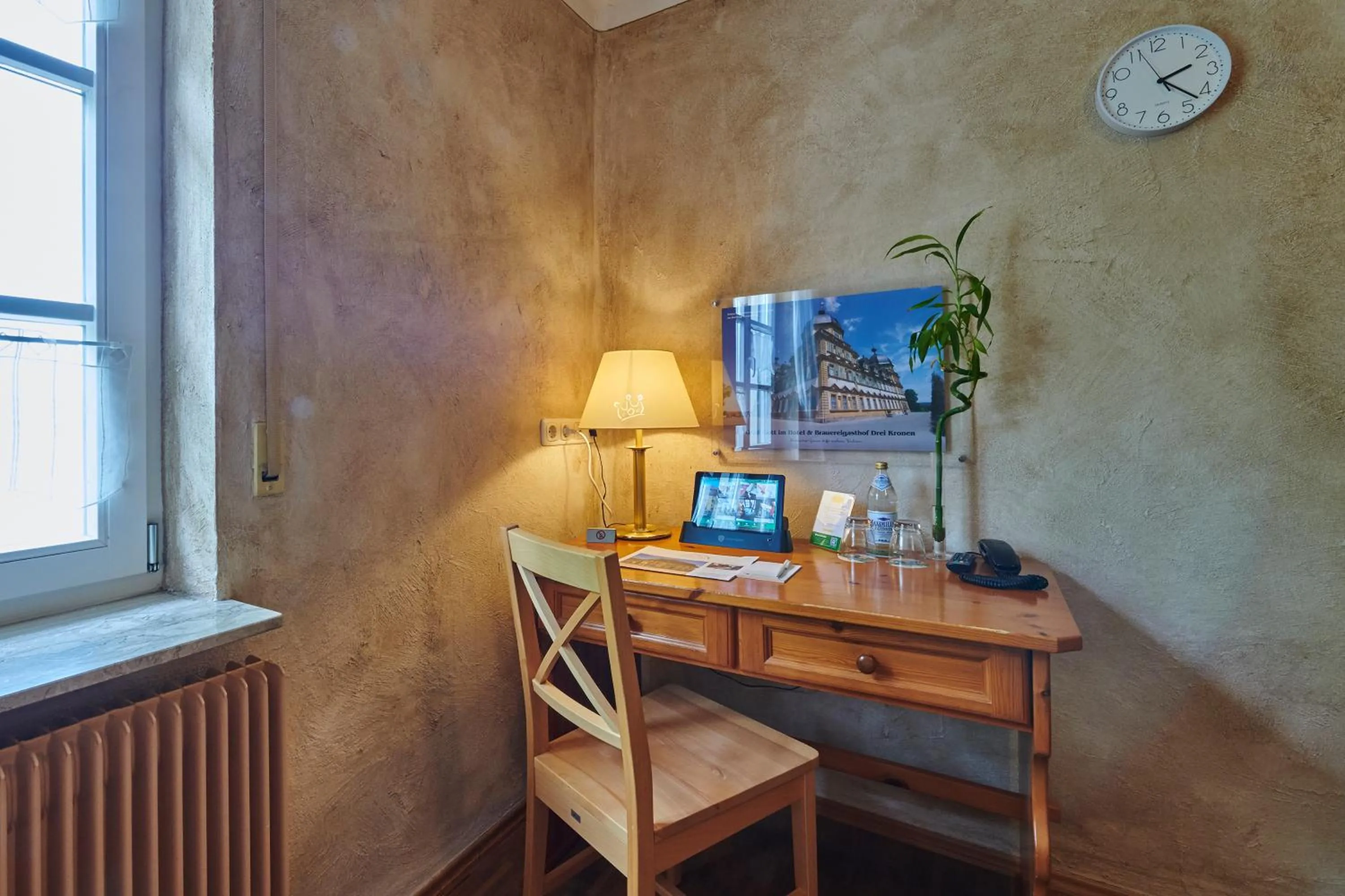 Decorative detail in Hotel & Brauereigasthof Drei Kronen