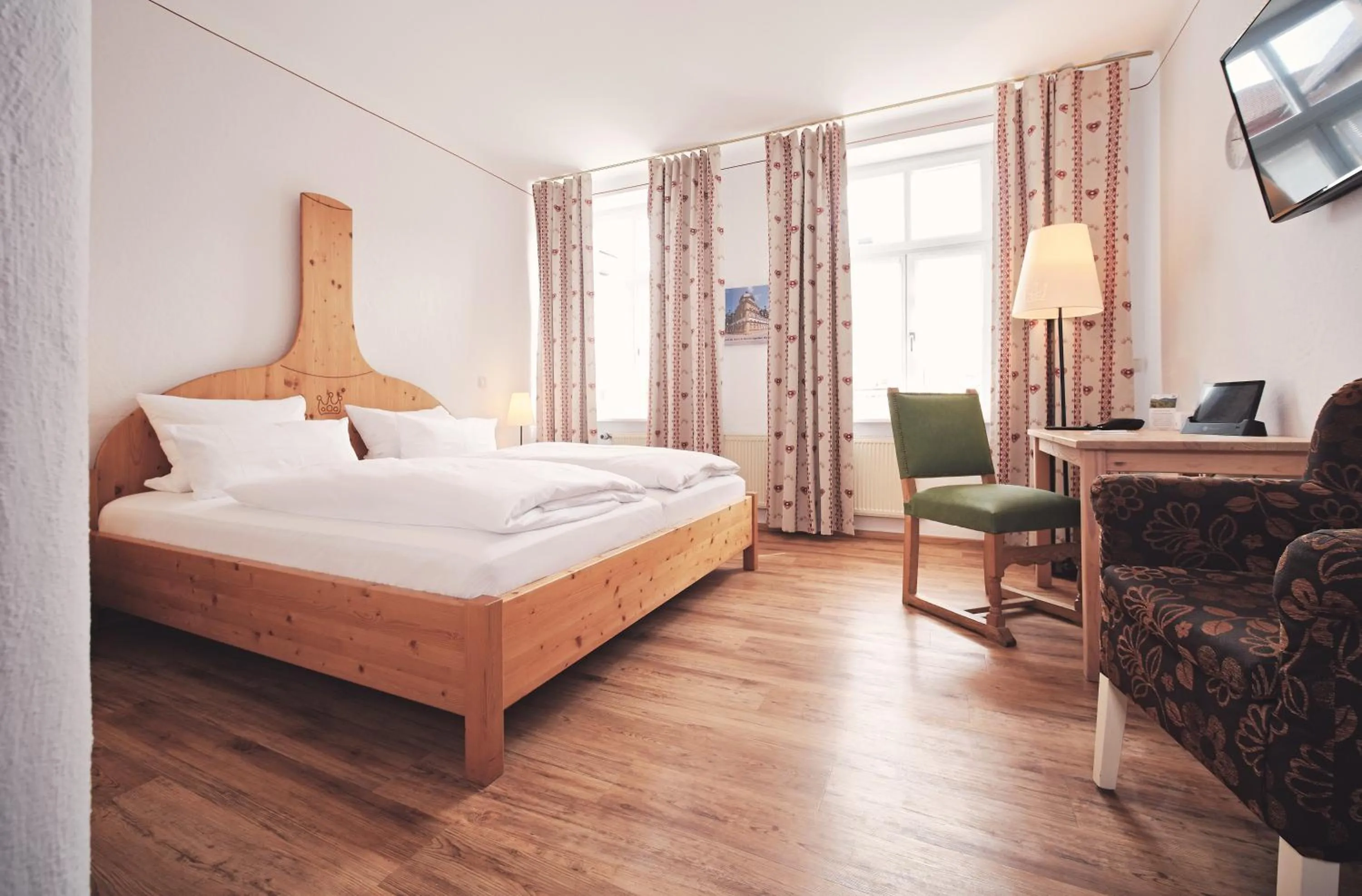 Bed in Hotel & Brauereigasthof Drei Kronen