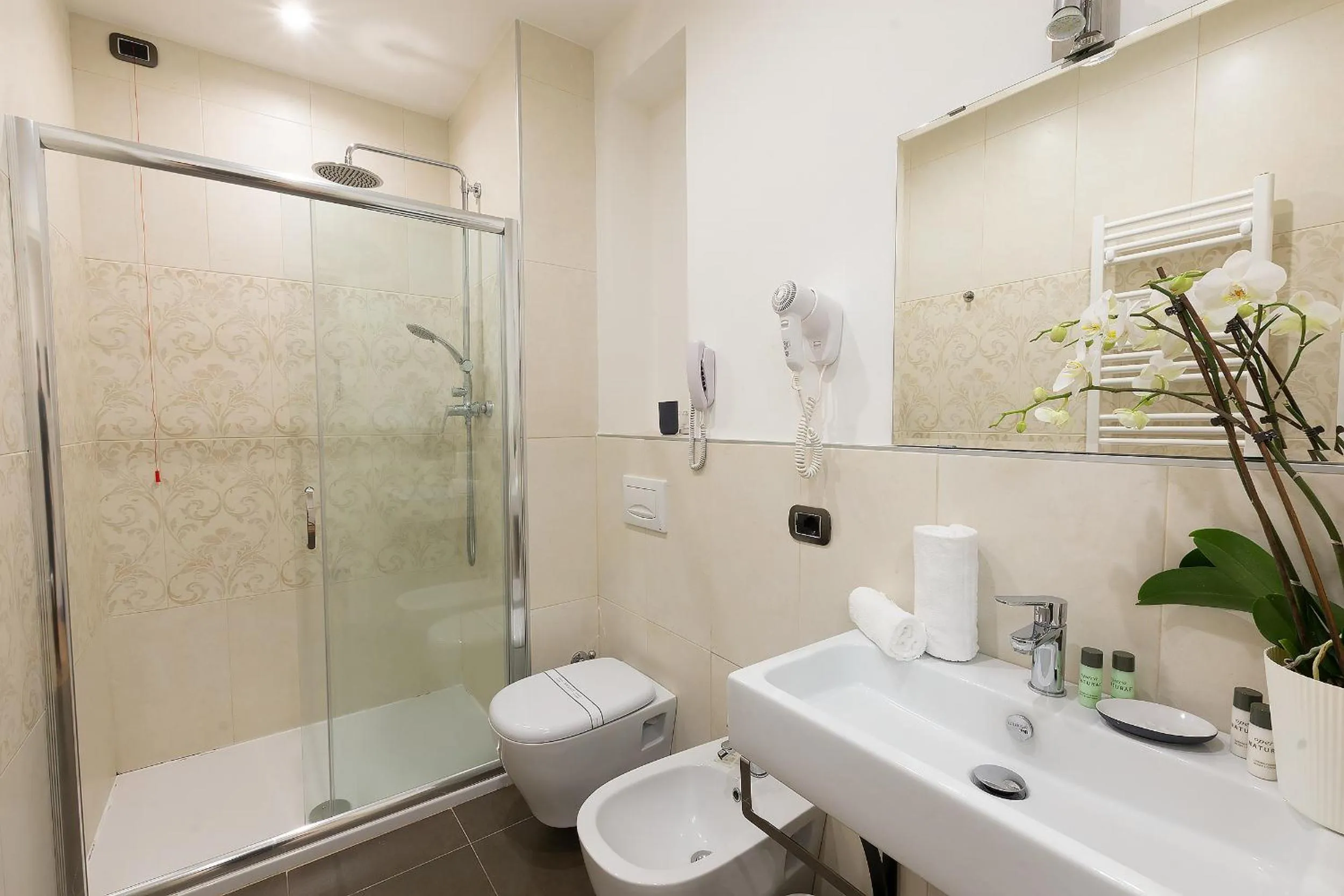 Shower in Grand Hotel Impero - Wellness & Exclusive SPA