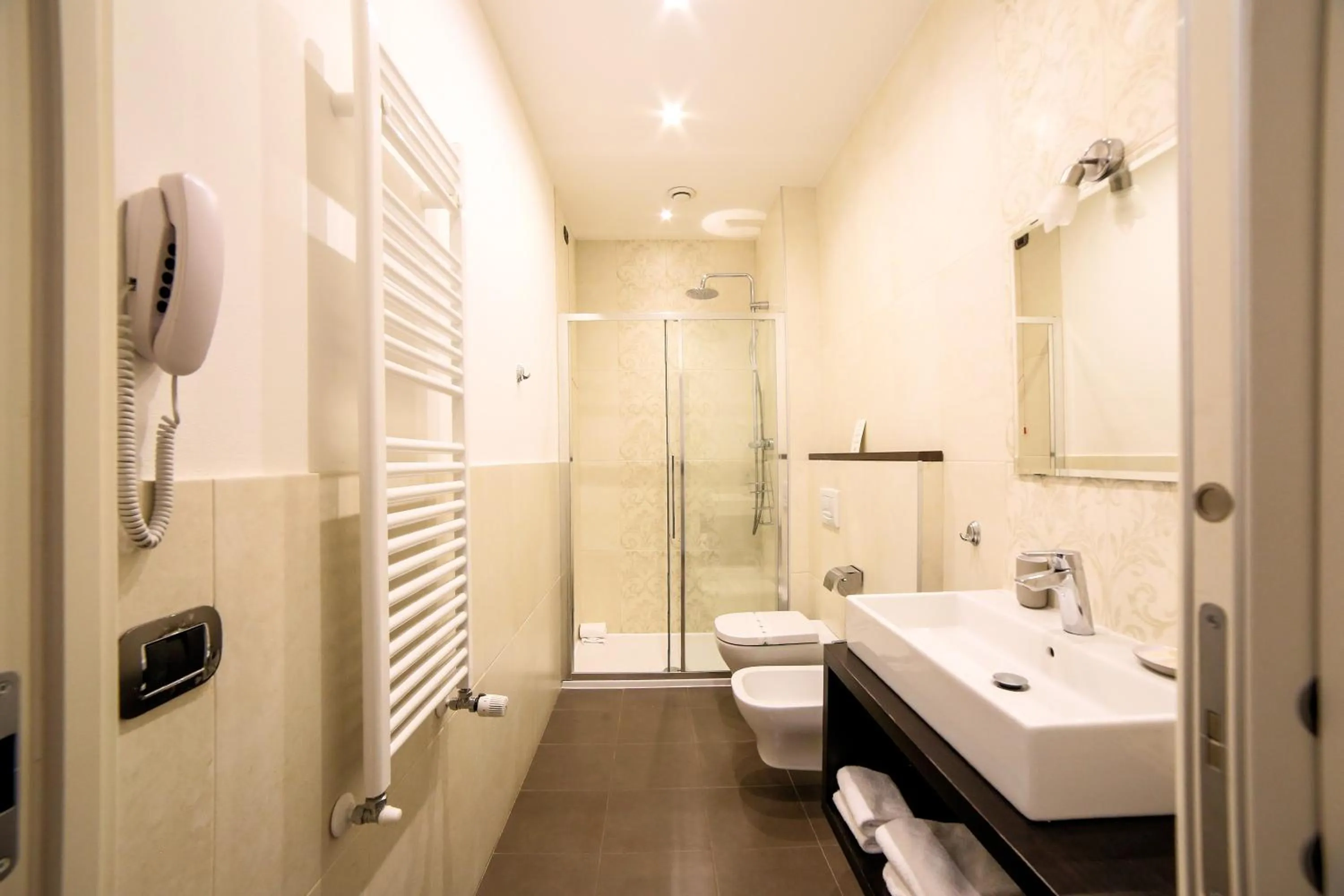 Shower in Grand Hotel Impero - Wellness & Exclusive SPA