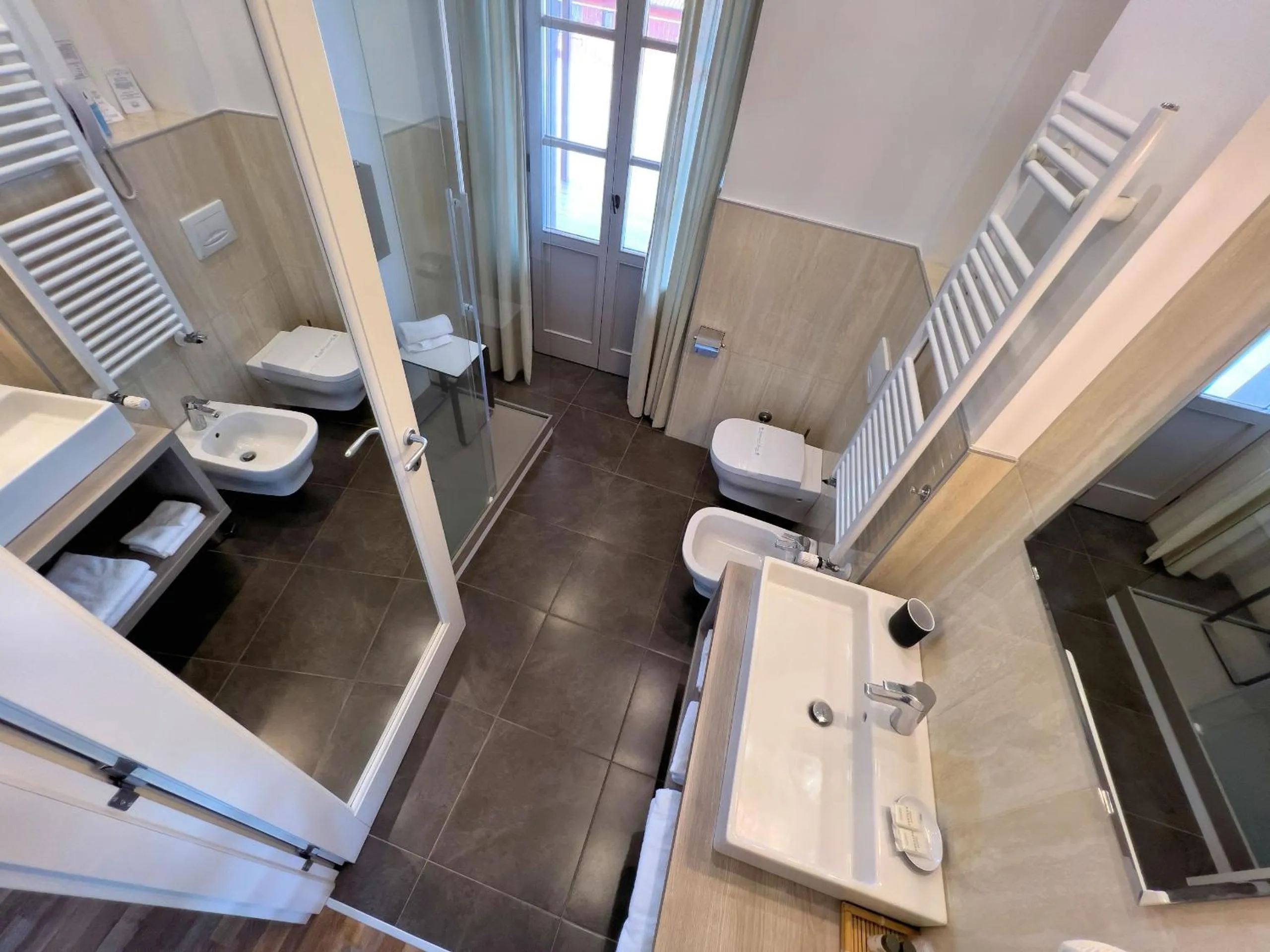 Shower in Grand Hotel Impero - Wellness & Exclusive SPA