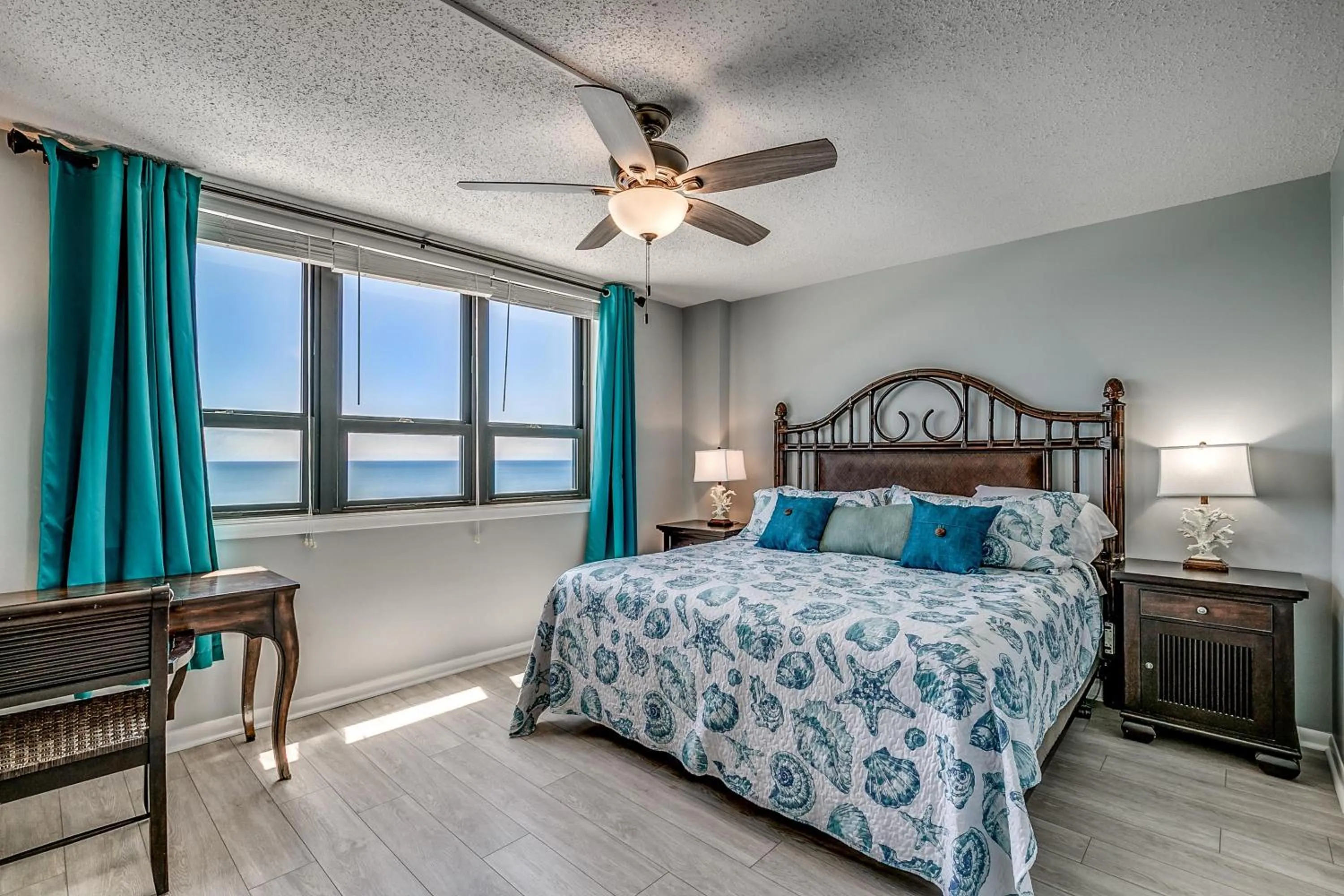 Bed in Arcadian 12CD