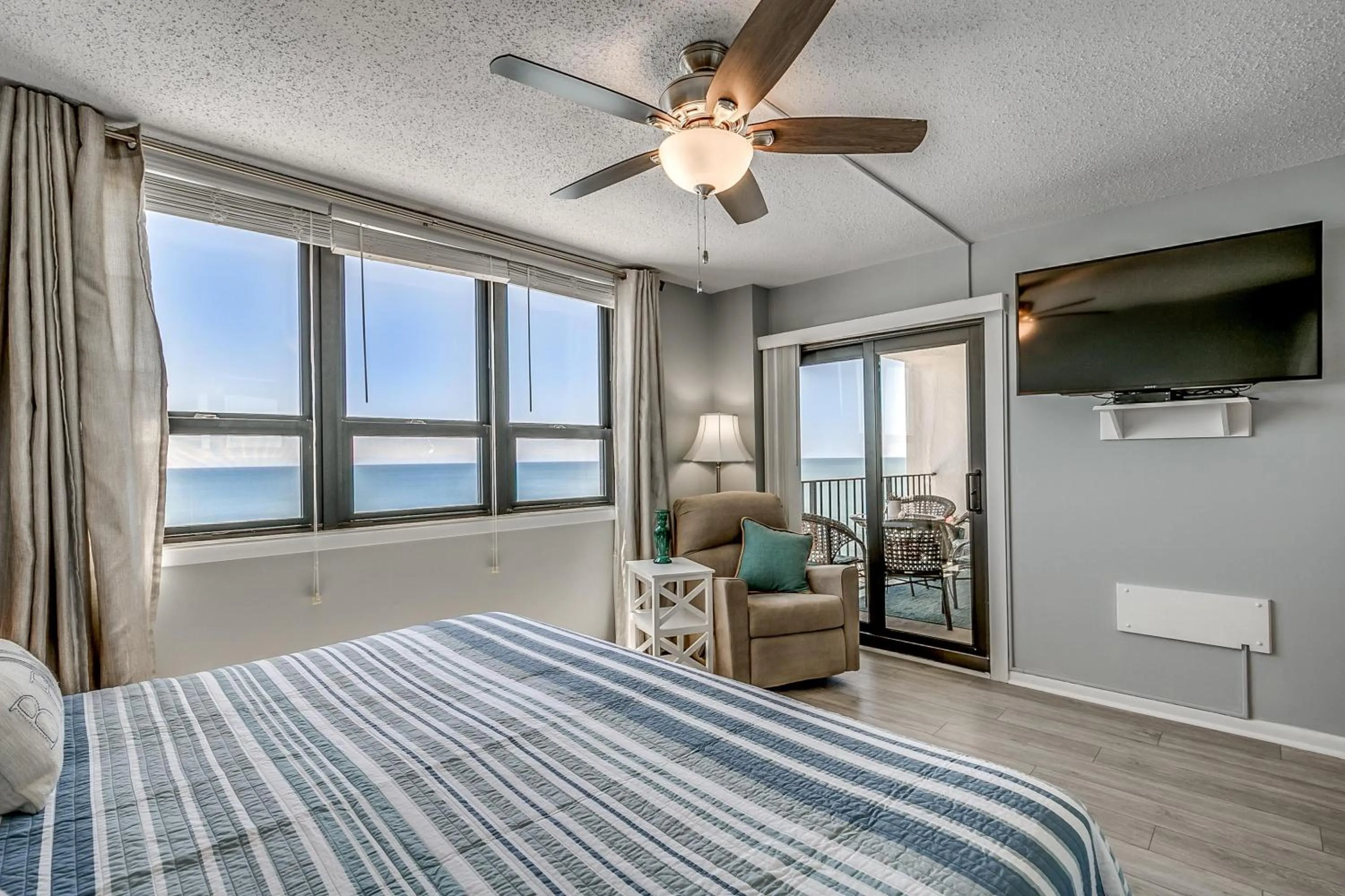 Bed in Arcadian 12CD