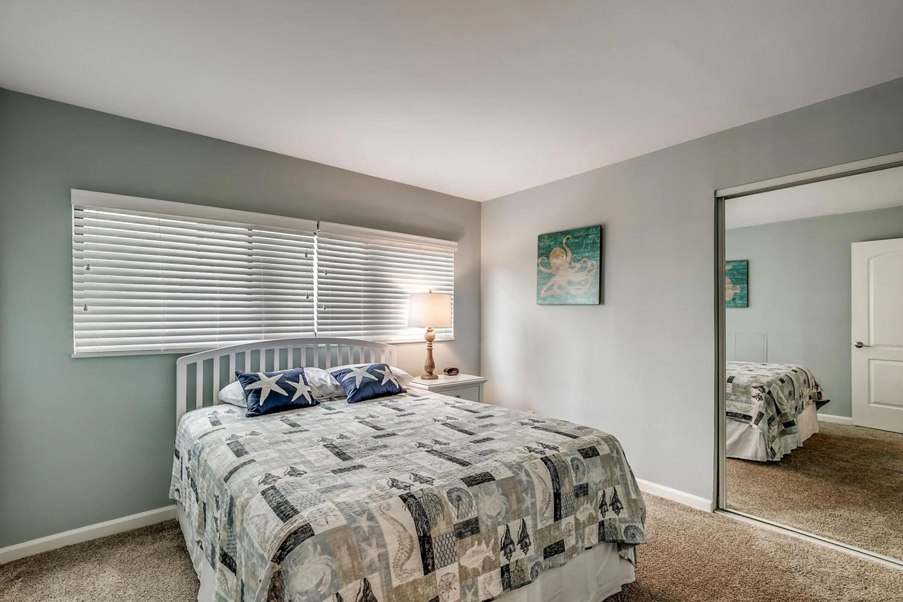 Bed in Carolina Dunes 106