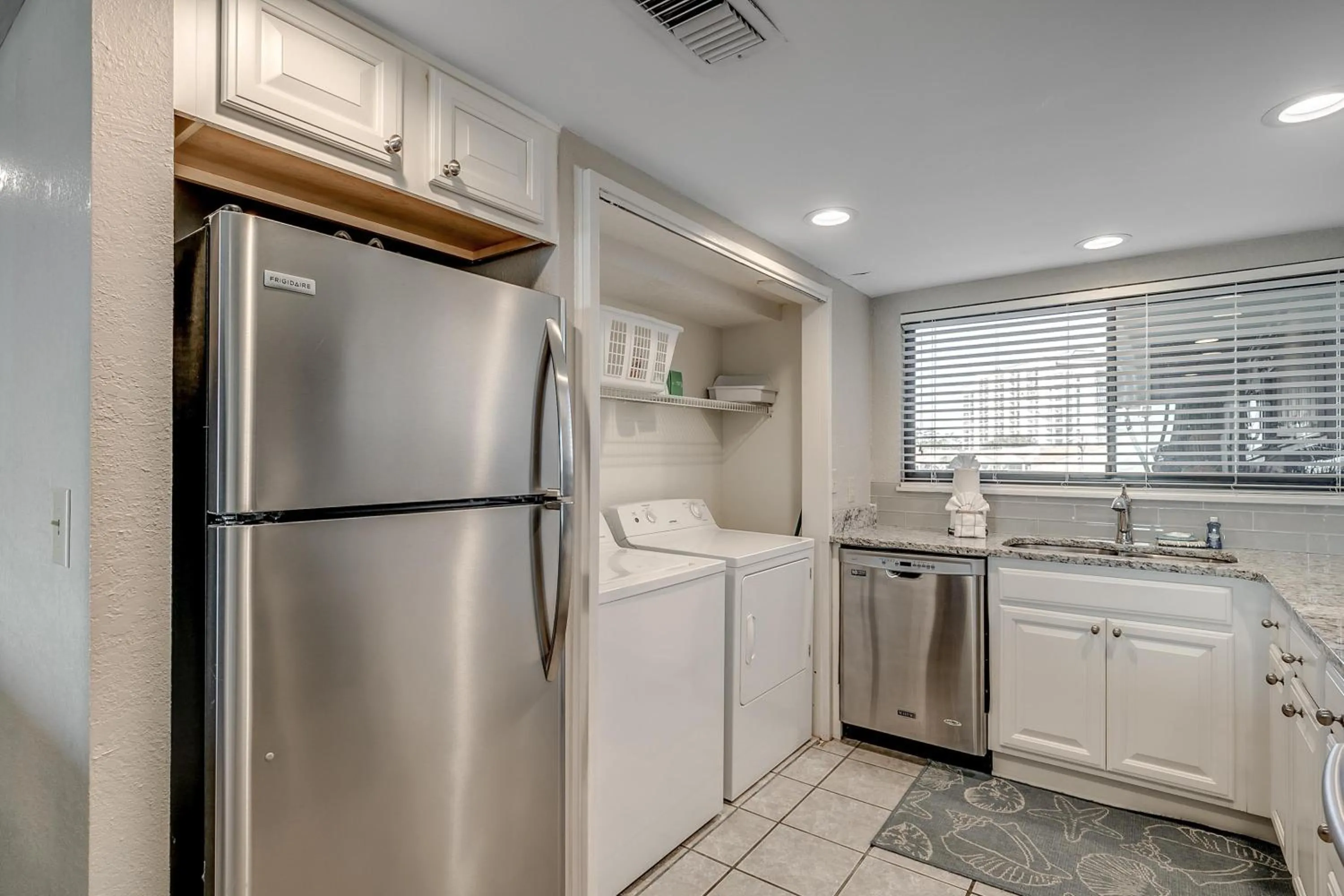 Carolina Dunes 302