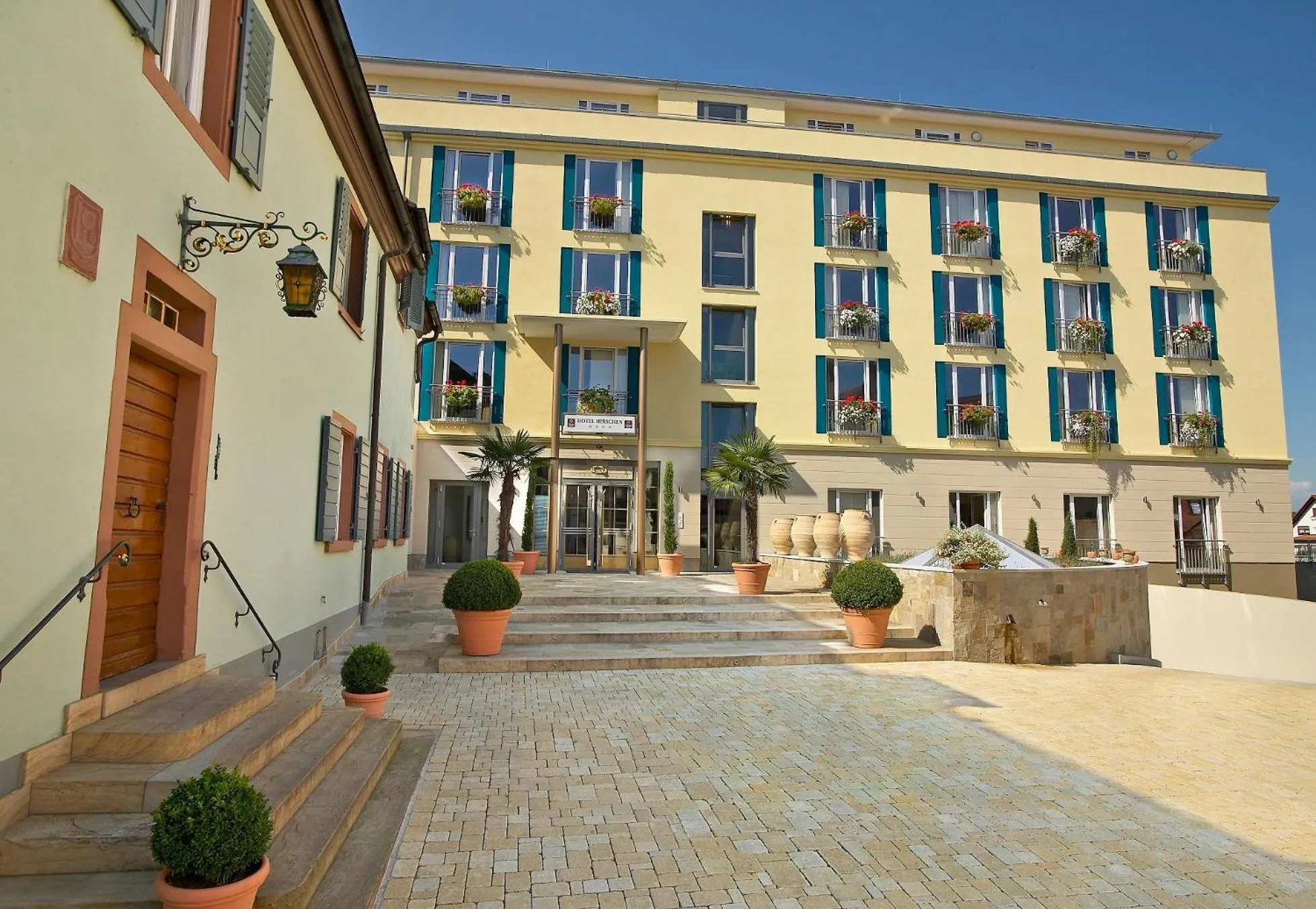 Facade/entrance in Hotel Hirschen in Freiburg-Lehen