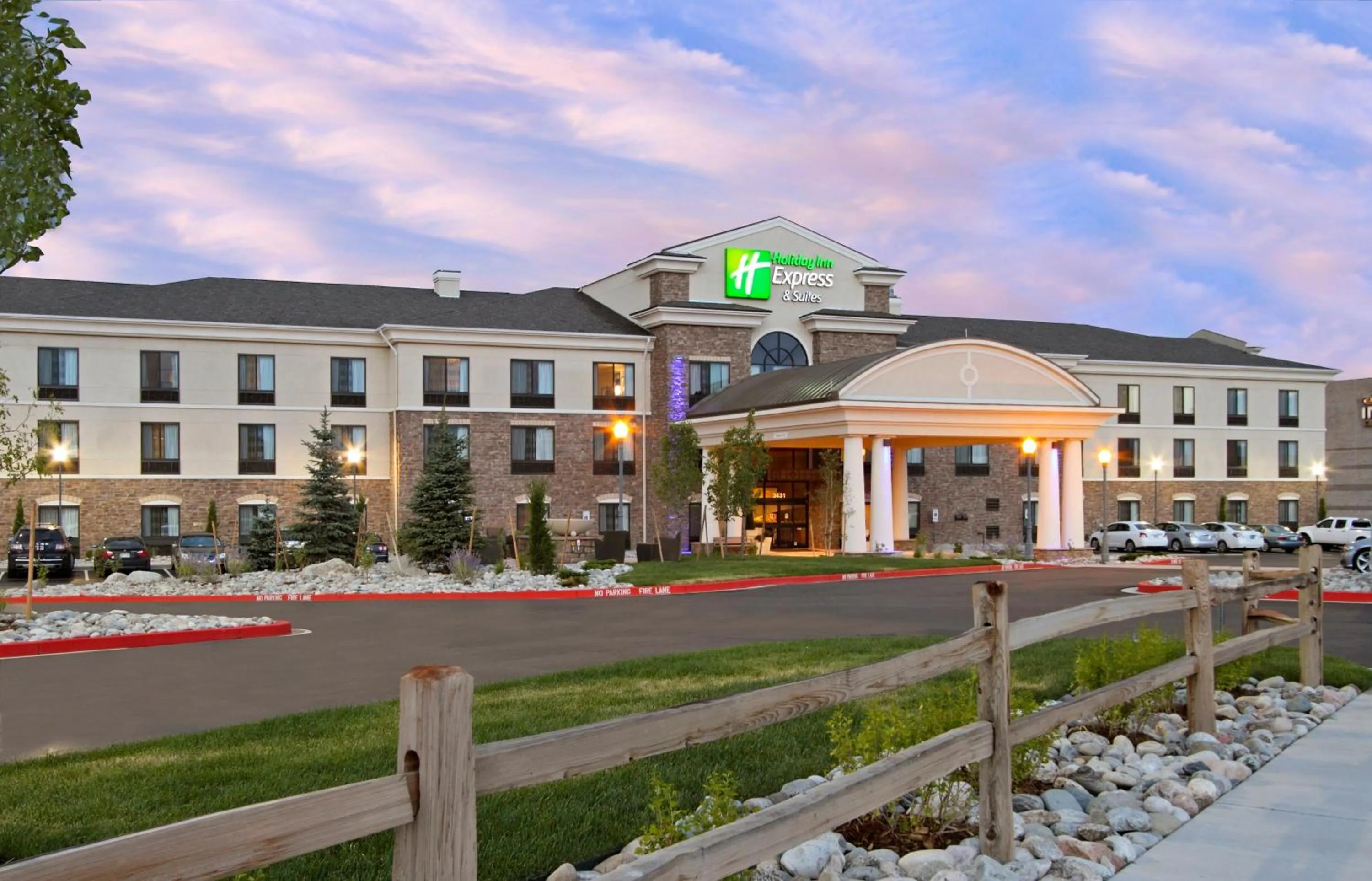 Property building in Holiday Inn Express - Colorado Springs - First & Main by IHG