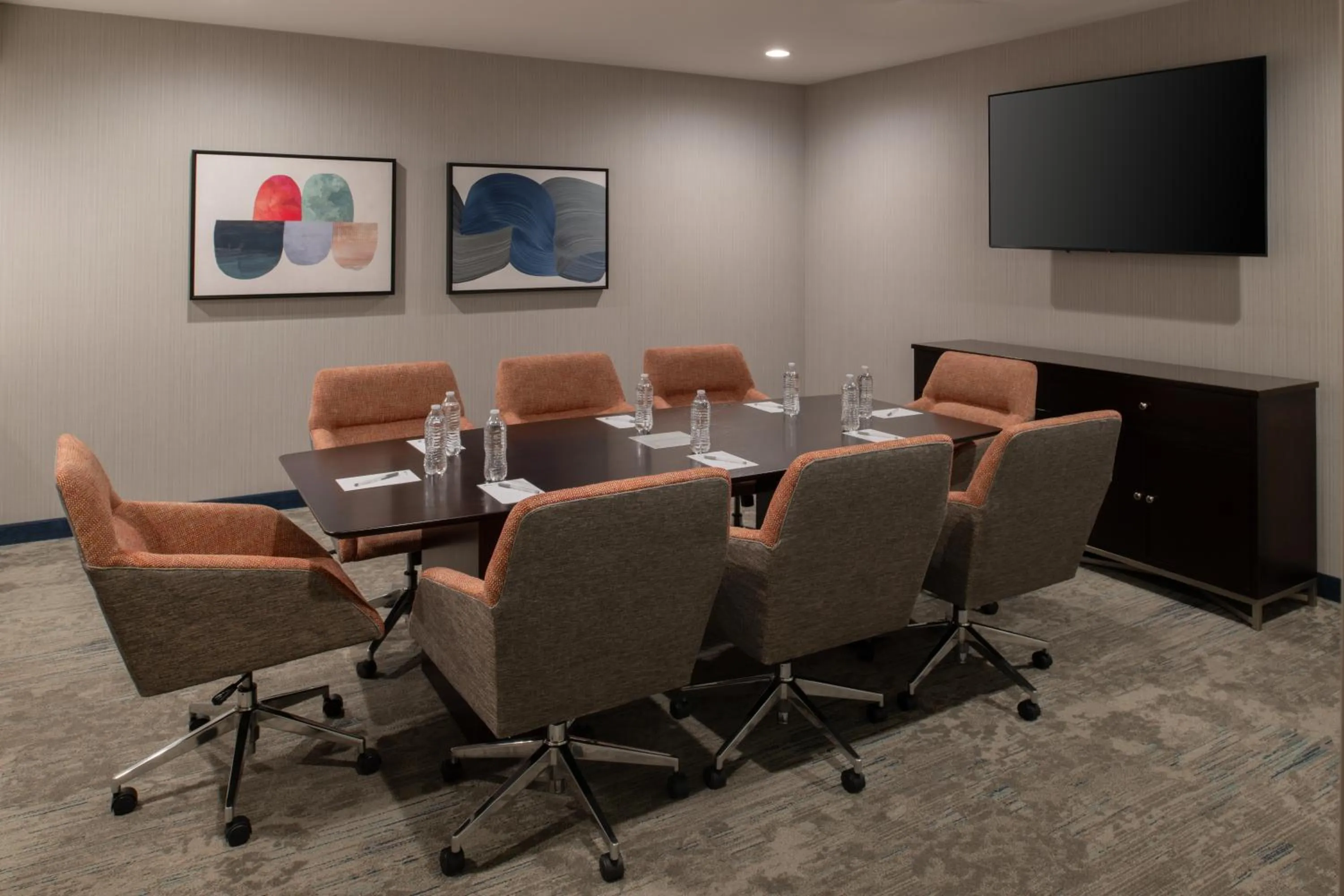 Meeting/conference room in Hilton Garden Inn Tacoma Downtown