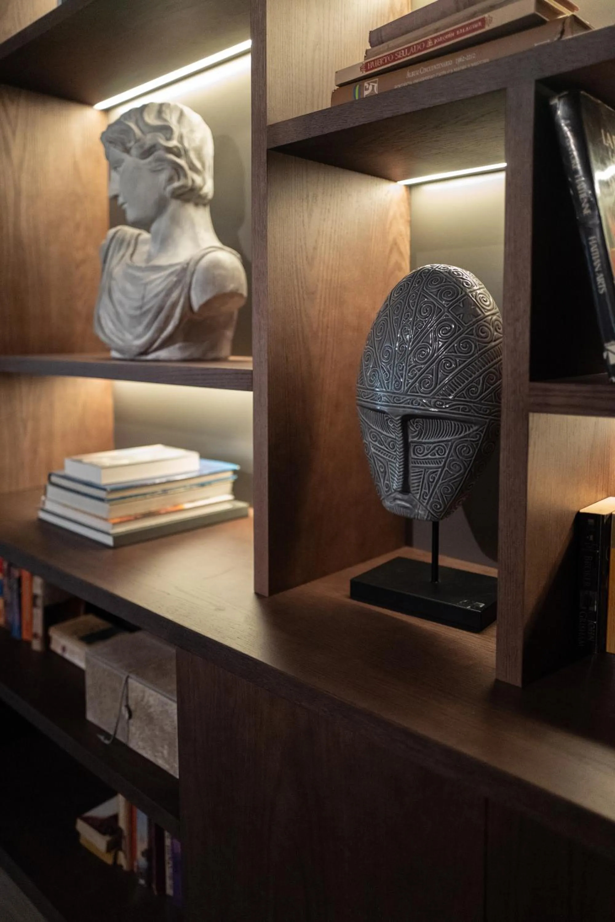 Library in Camp David Ranch