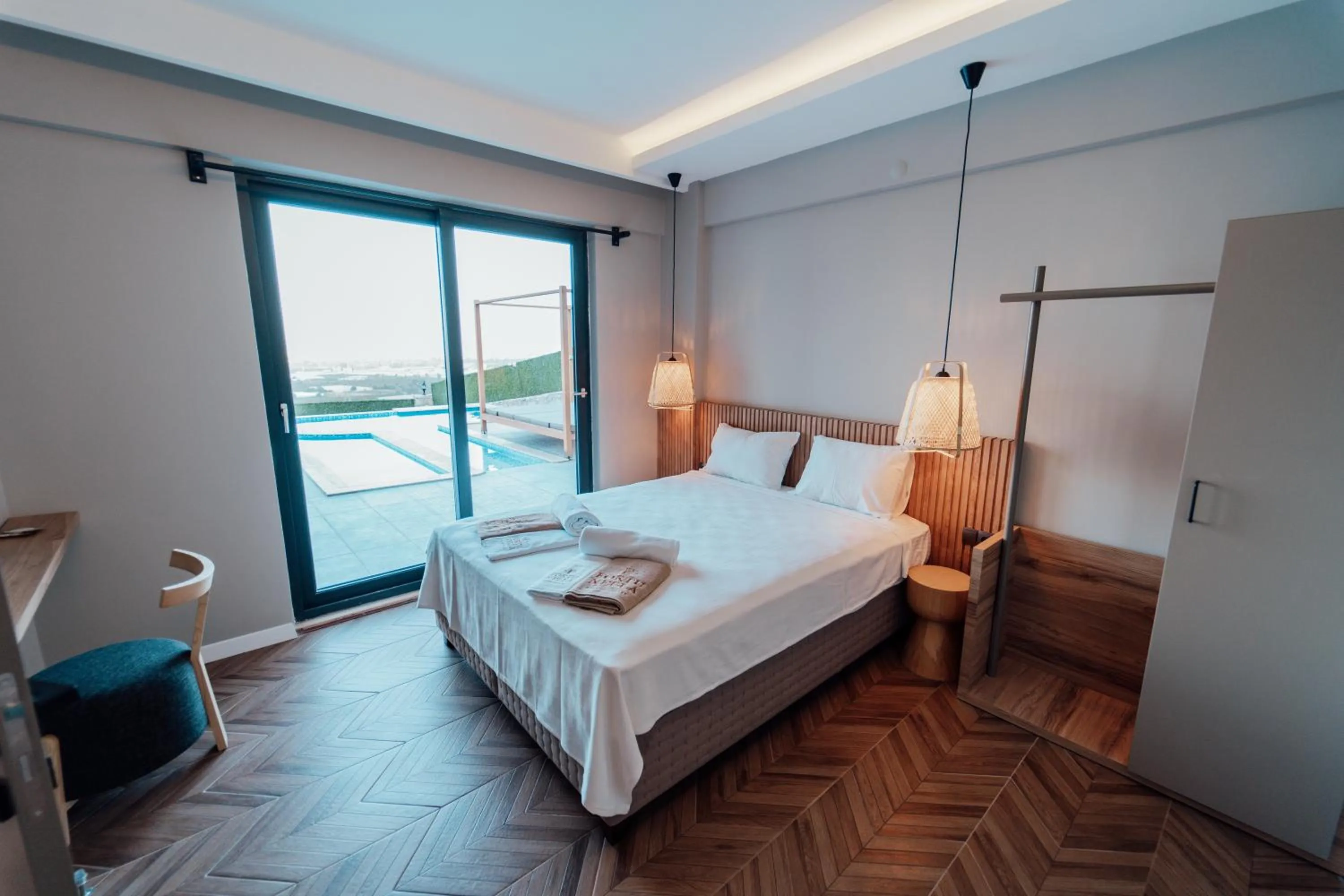 Bedroom, Bed in Fortunella Suites