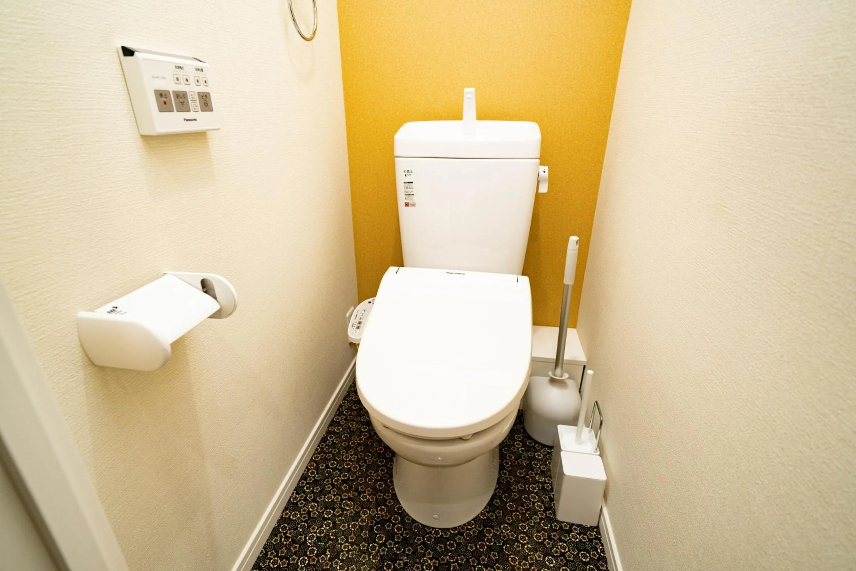 Toilet in kaguya asakusa Women only guest house