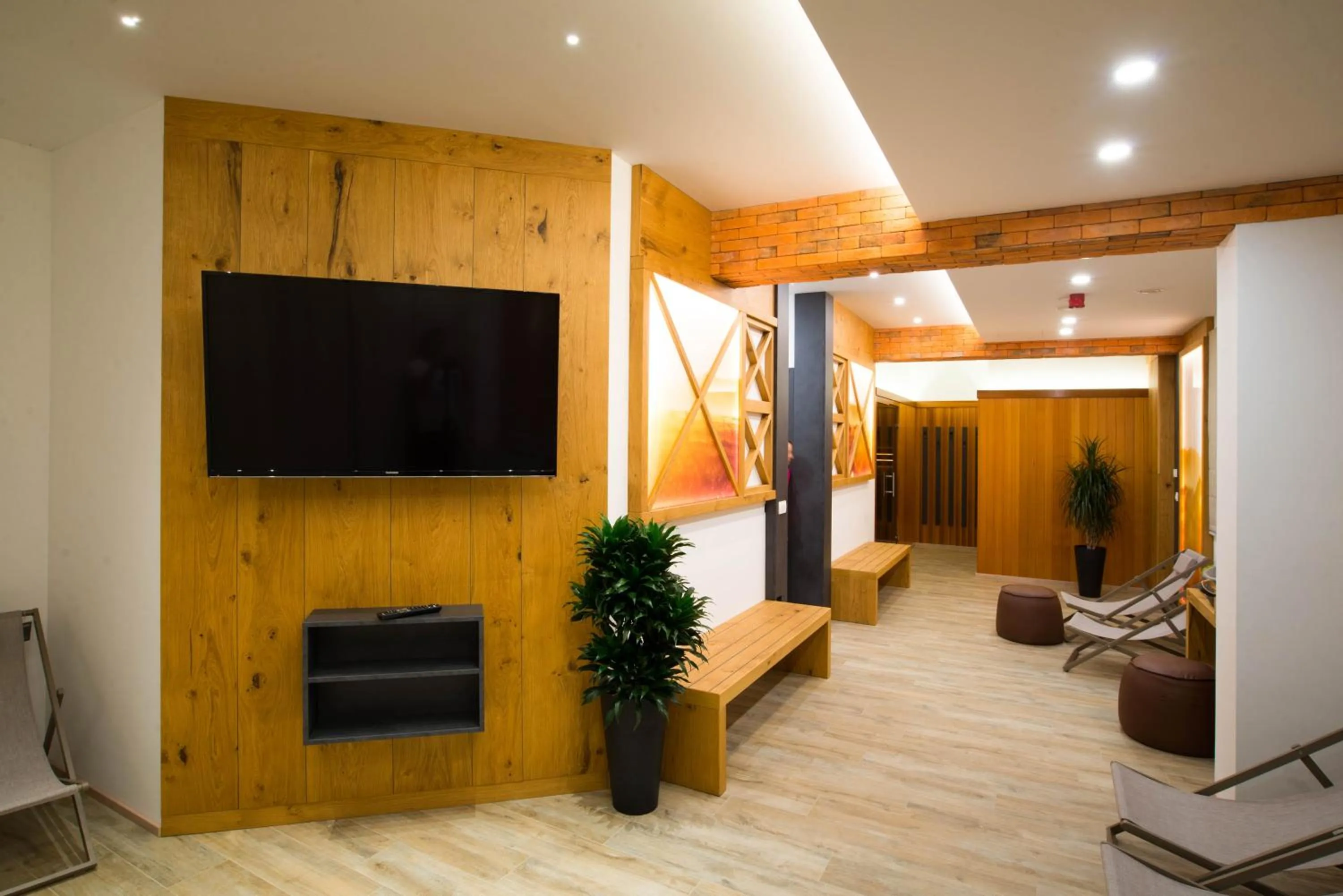 Property building in Pr Anzl