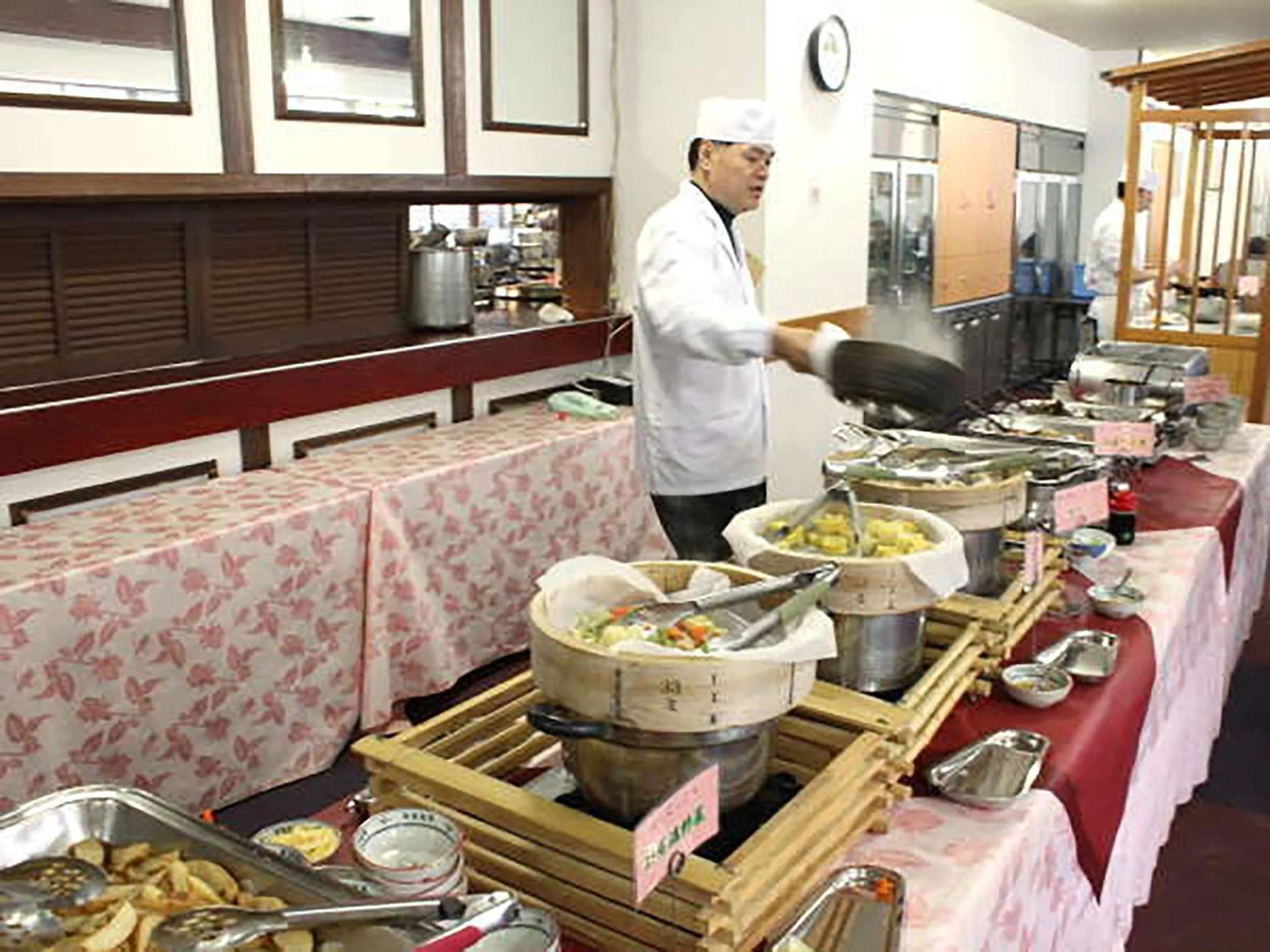 Breakfast in Hotel Sunbird