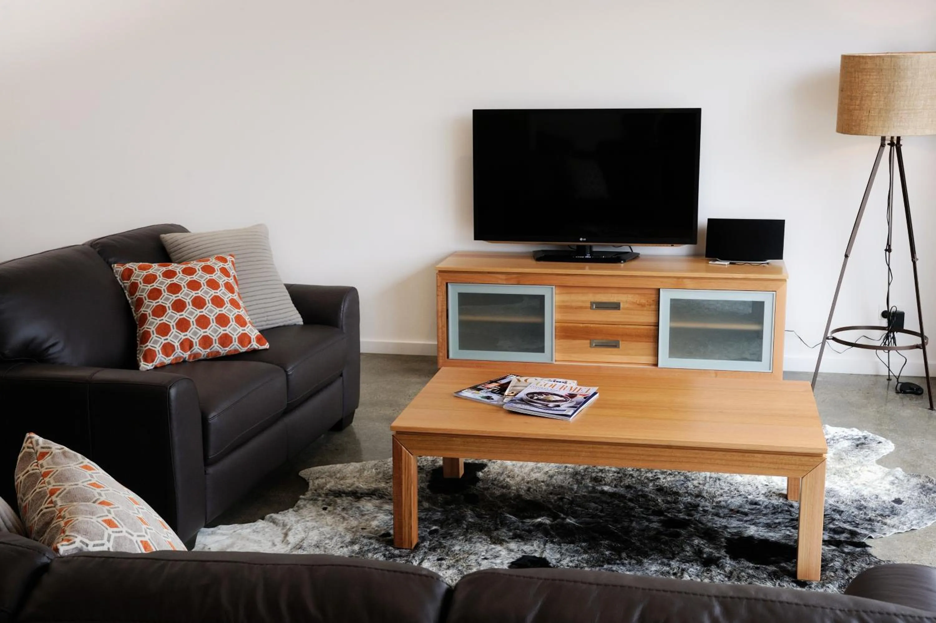 Living room in Relbia Lodge
